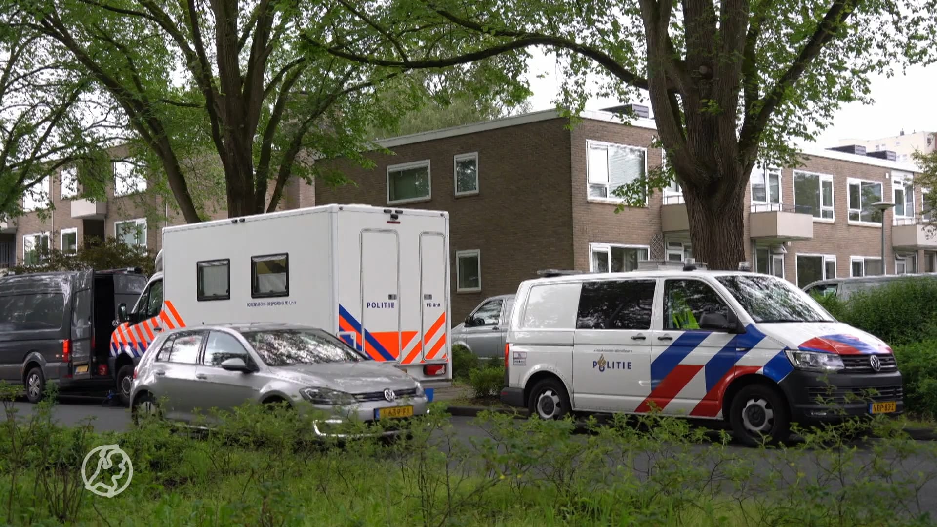 Politie schiet bij dreigende situatie in Groningen, vrouw (24) overleden: 'We hoorden geschreeuw en gegooi'