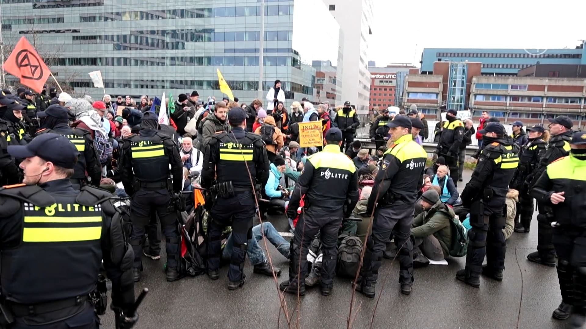 Niet 130, maar 190 aanhoudingen bij XR-actie op A10
