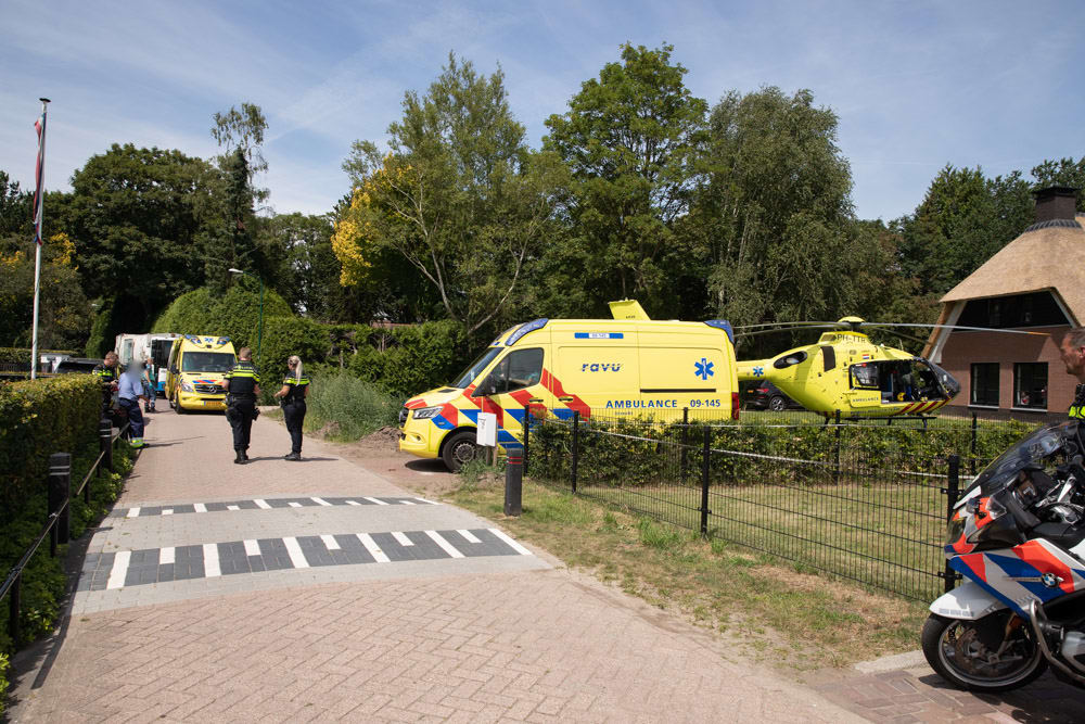 Vrouw (80) op scootmobiel overlijdt na botsing met vuilniswagen in Soest