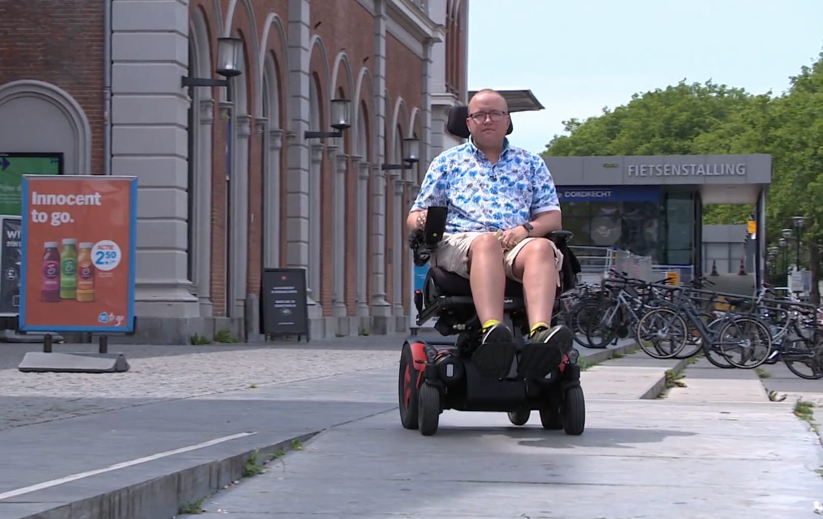 Reis met ov steeds stressvoller voor rolstoeler Nick: 'Voel me derderangs burger'