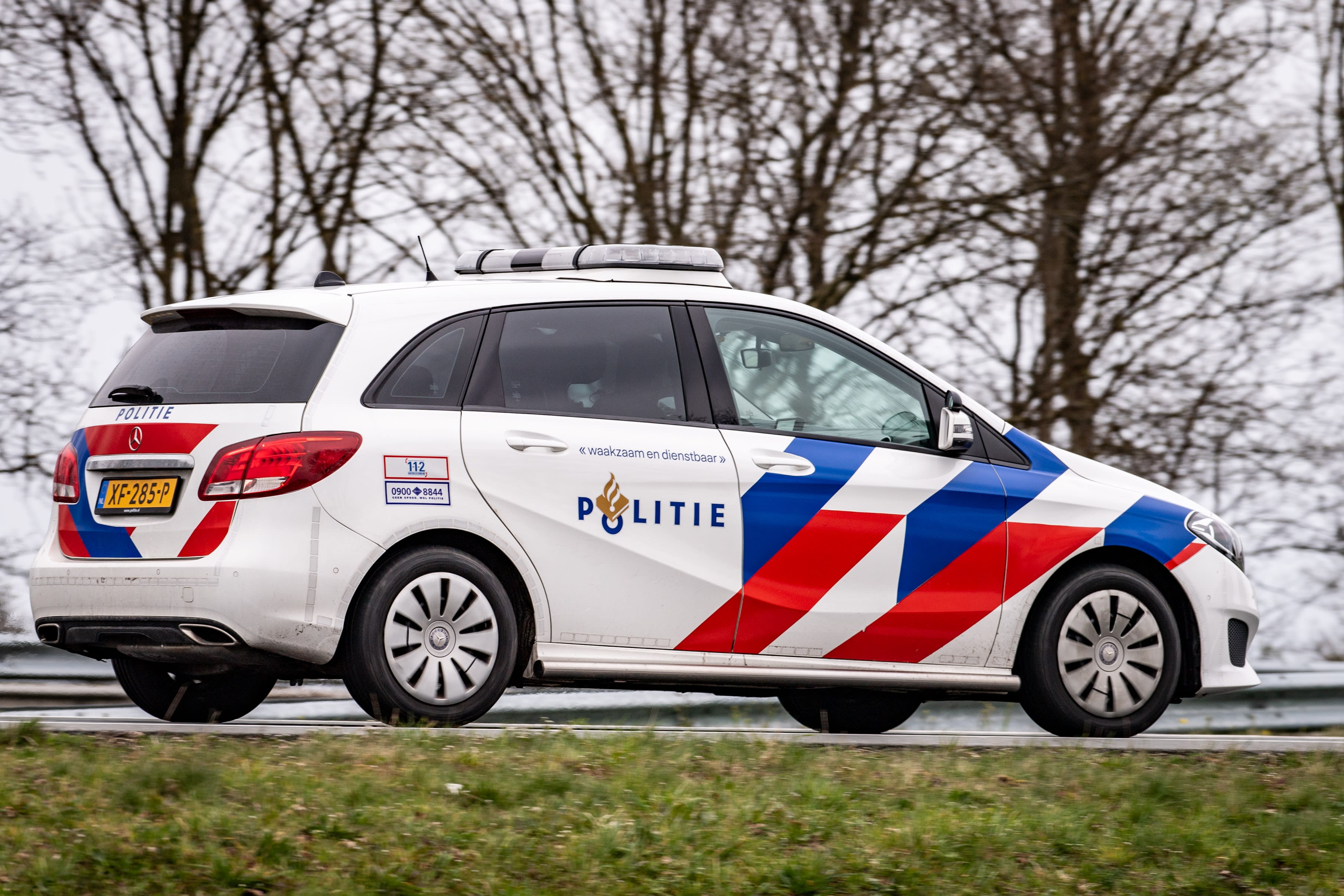 Steekpartij in winkelcentrum Alkmaar, politie start zoektocht