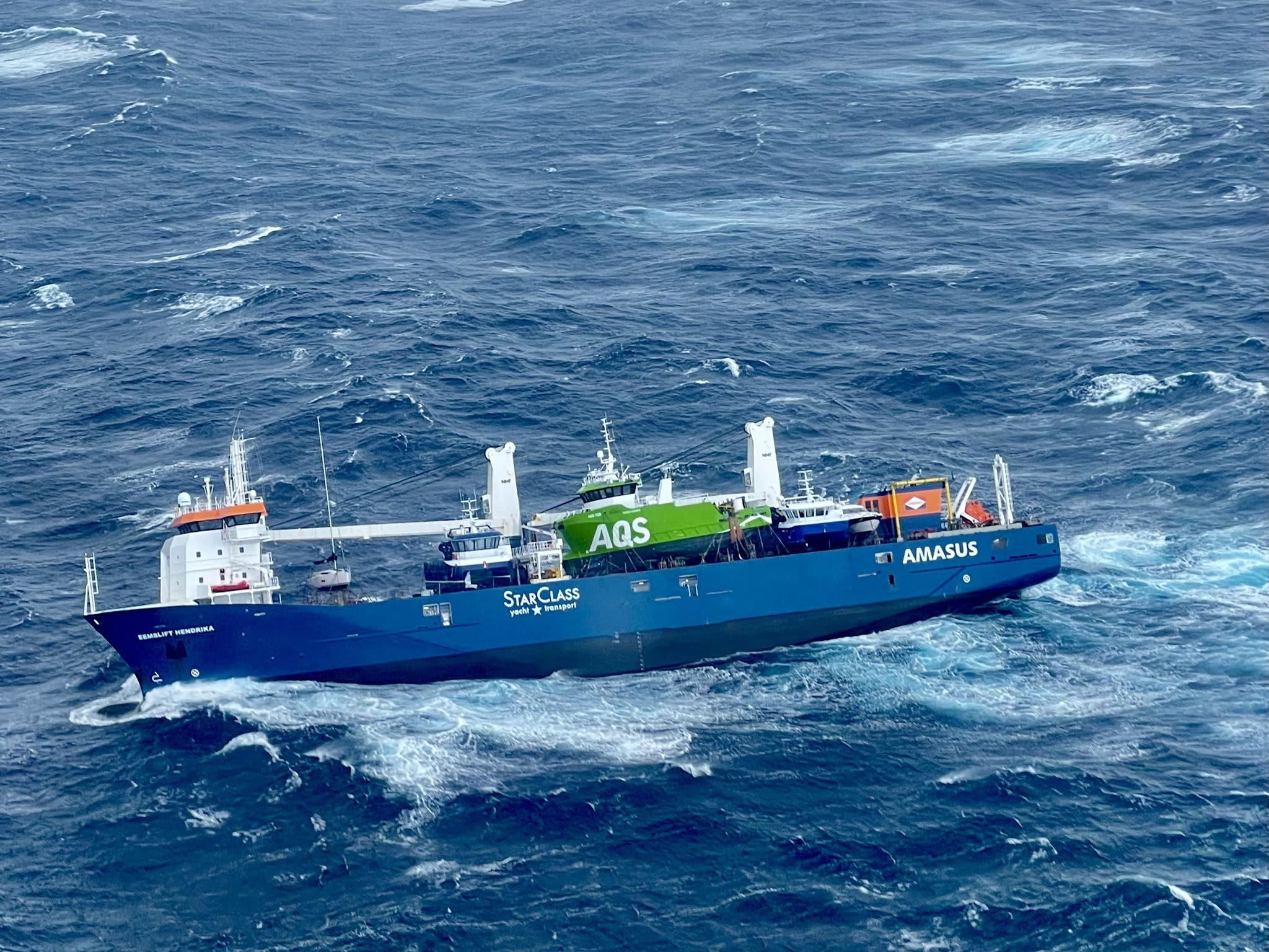 Berging Nederlands schip Noorwegen vertraagd door slecht weer