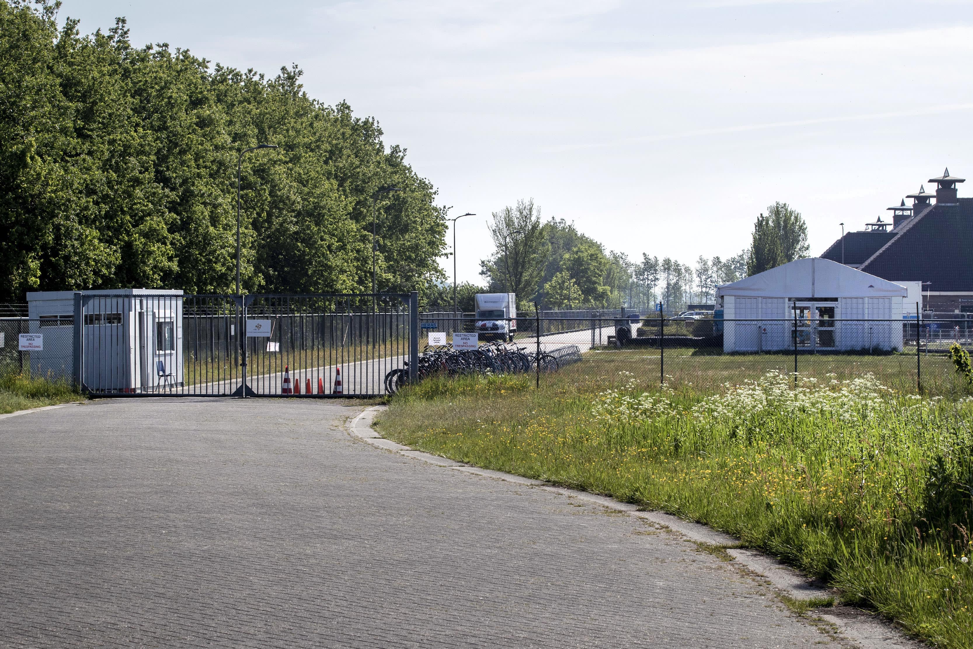 Kazerne Zoutkamp wordt 'wachtkamer' voor honderden asielzoekers uit Ter Apel 