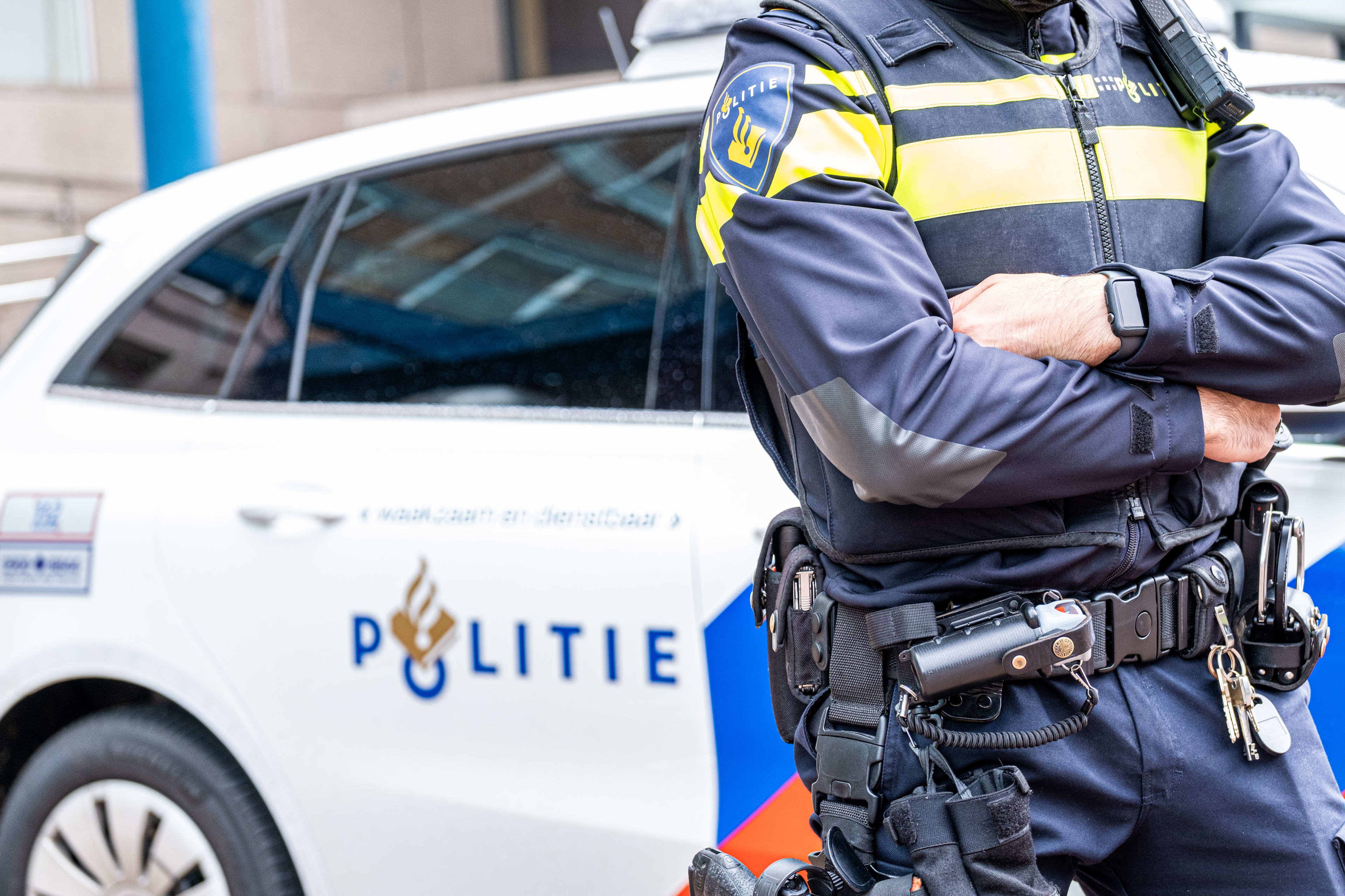 Twee aanhoudingen na grote vechtpartij op kermis Amsterdam, vuurwapen gaat af tijdens vlucht