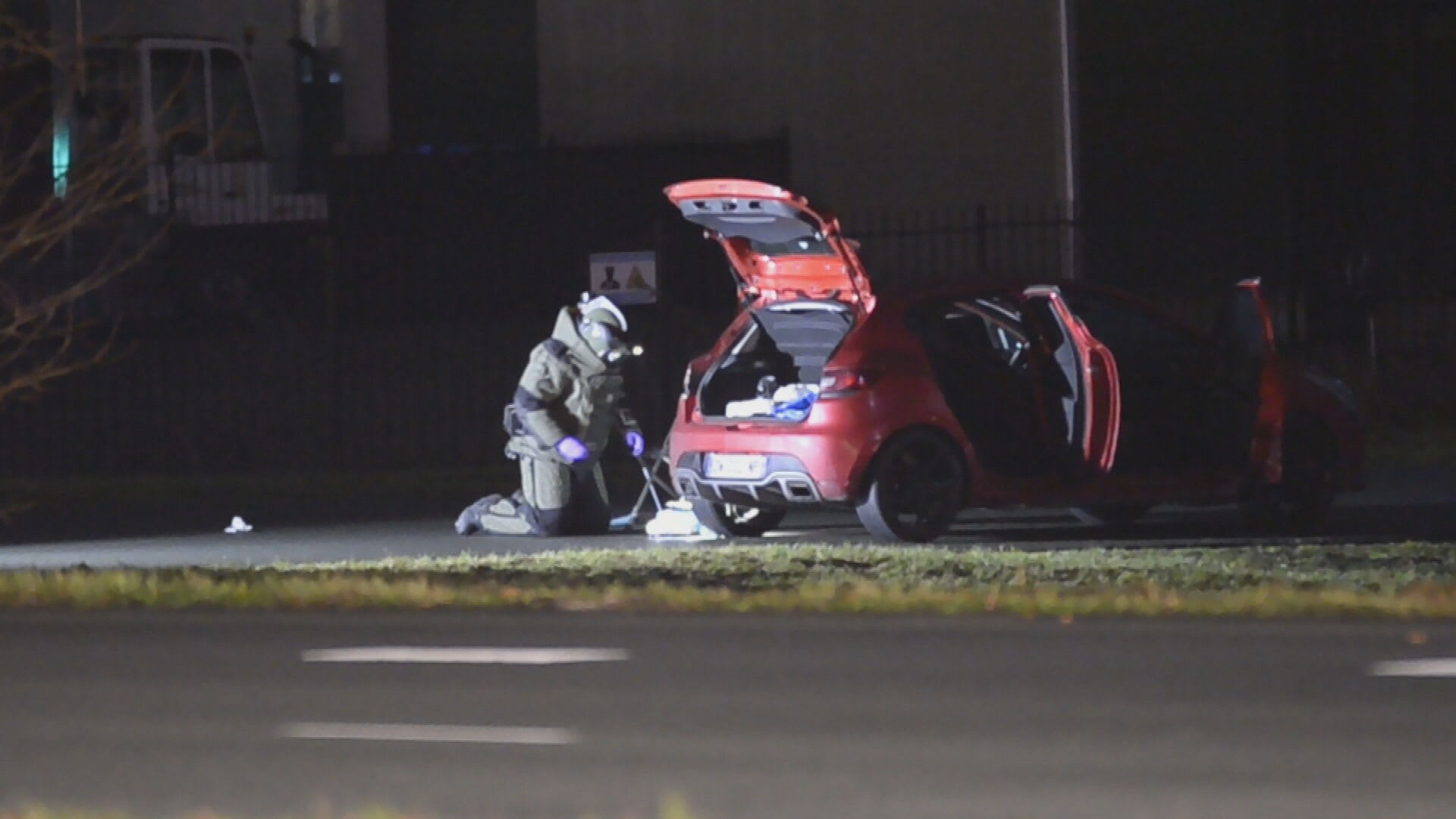 Drie aanhoudingen na vondst explosief materiaal in auto Breda