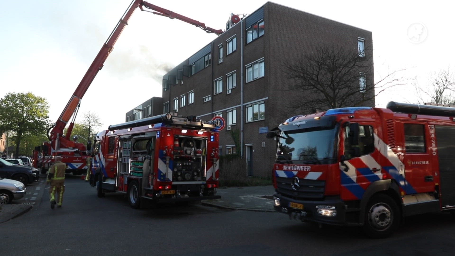 Twee gewonden bij woningbrand Den Haag