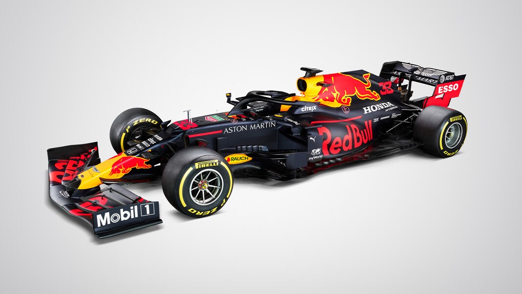 Verstappen maakt eerste meters in vertrouwde kleuren op jacht naar wereldtitel