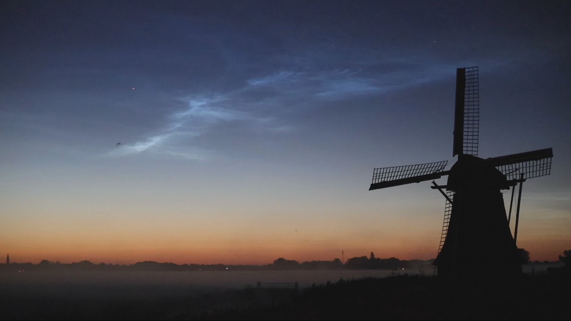 Lichtende nachtwolken betoveren de lucht: zo kun je ze zien