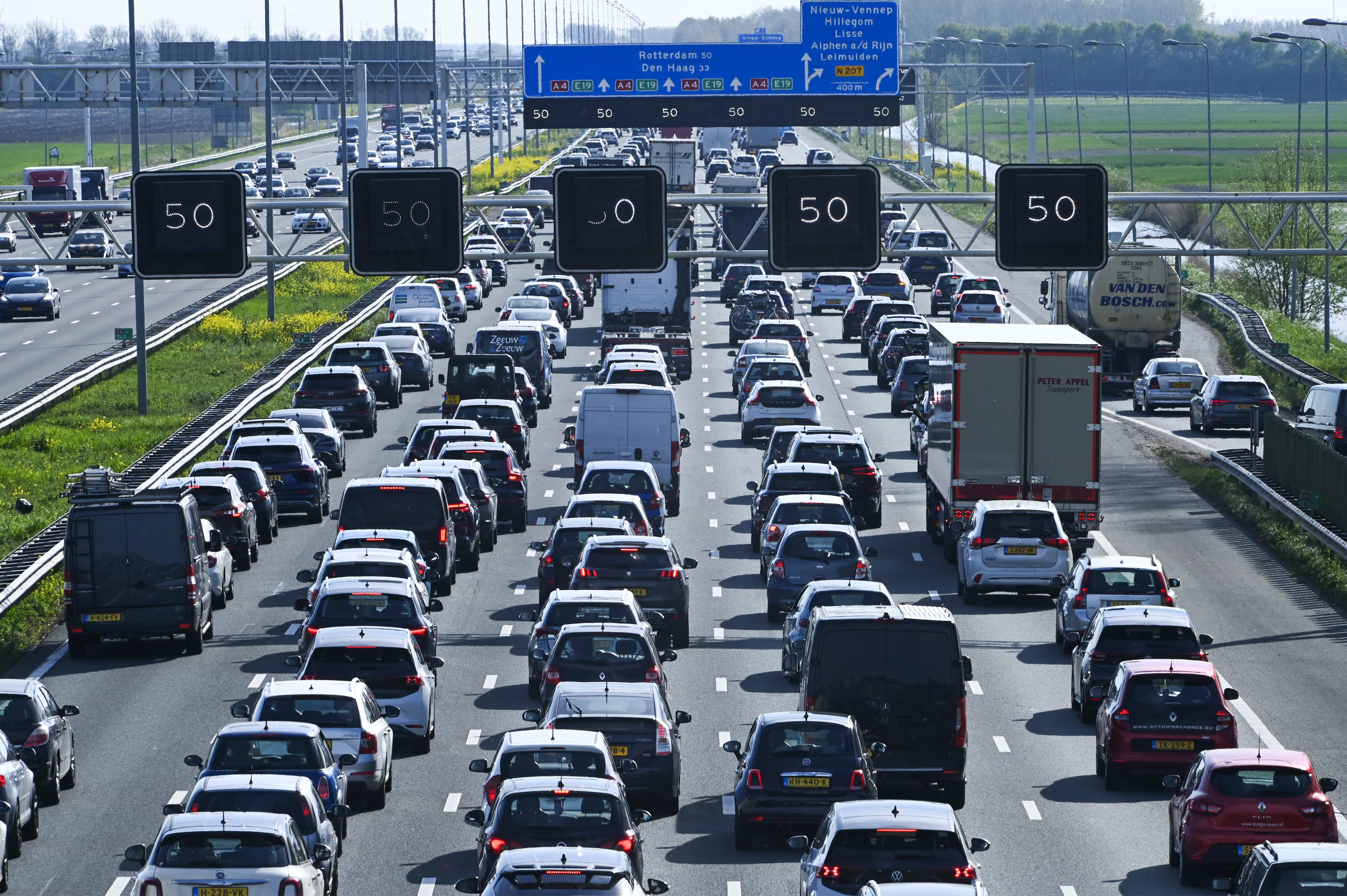 'Rekeningrijden kost werkenden honderden euro's per maand'