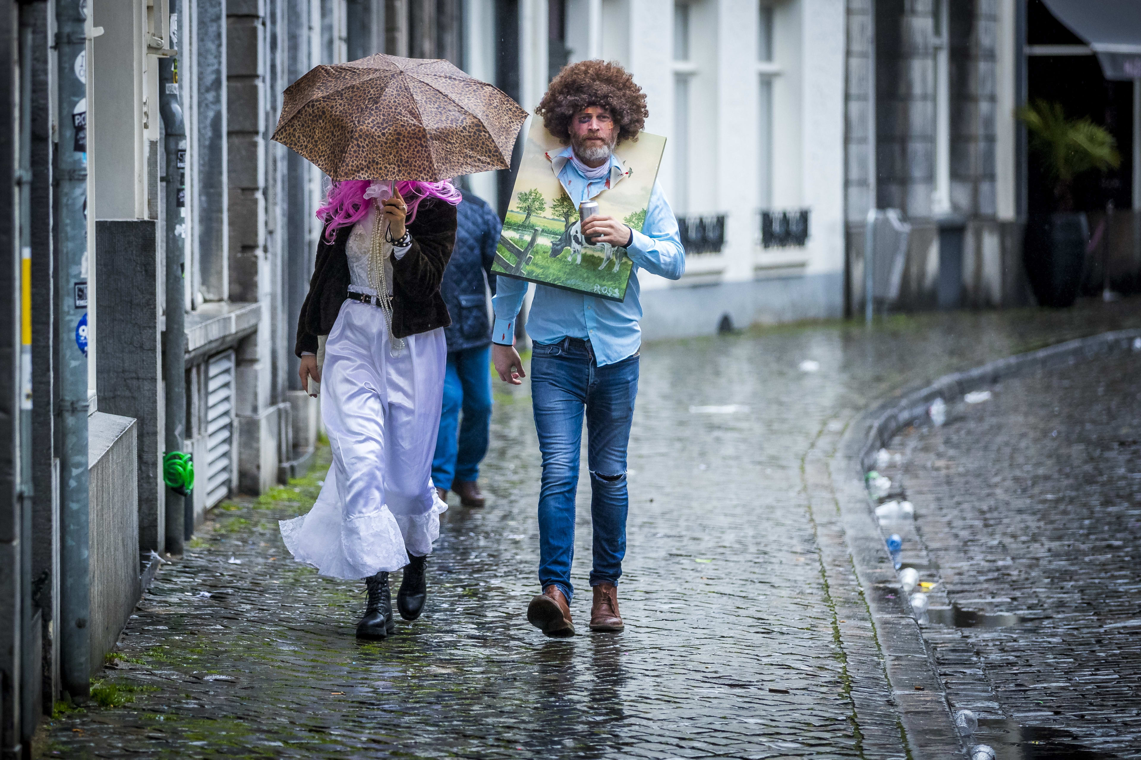 Biertje binnen of buiten? Dit wordt het weer tijdens carnavalsweekend