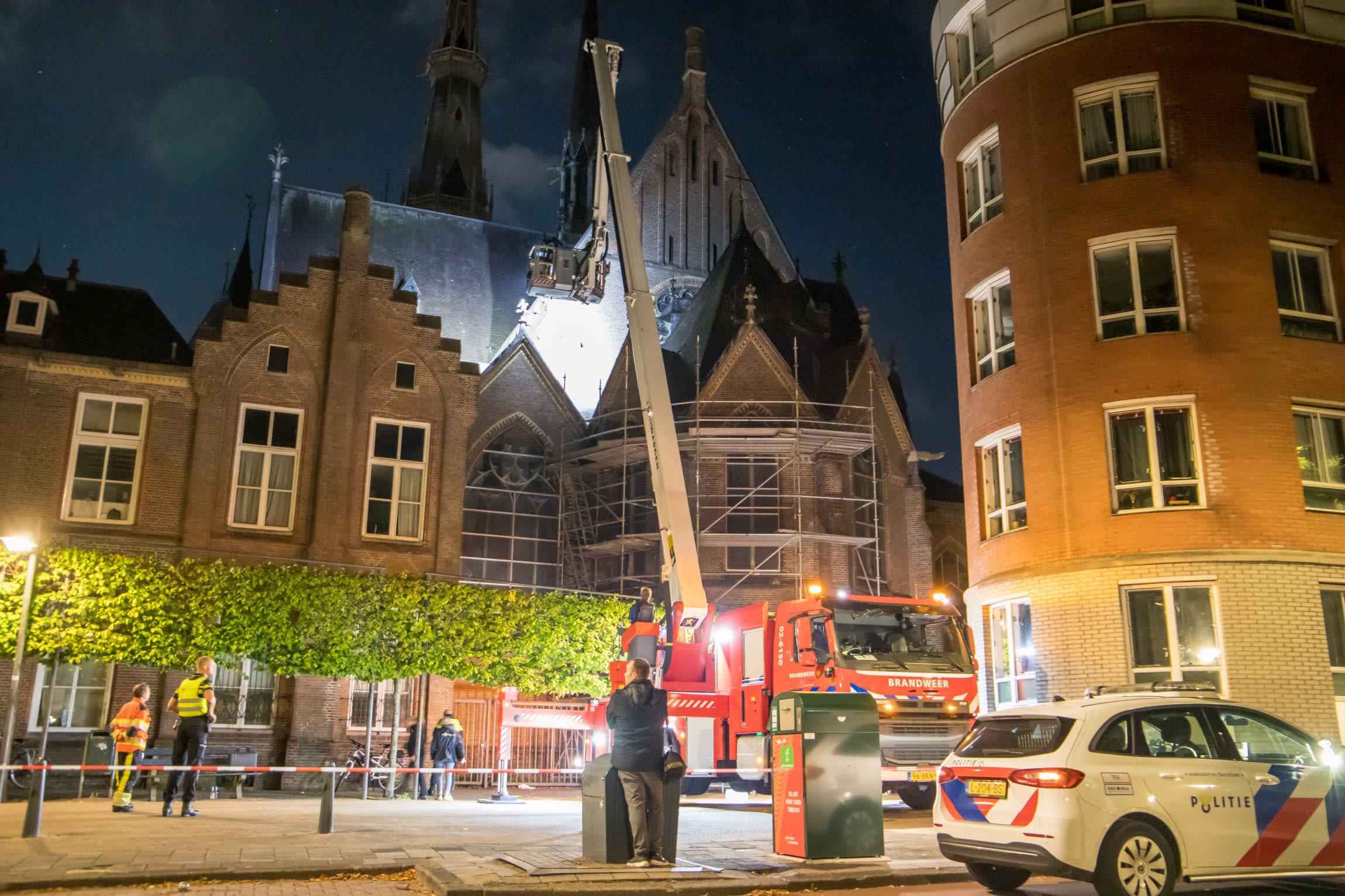 Dode man (33) gevonden op dak van kerk in Leeuwarden, mogelijk koperdief
