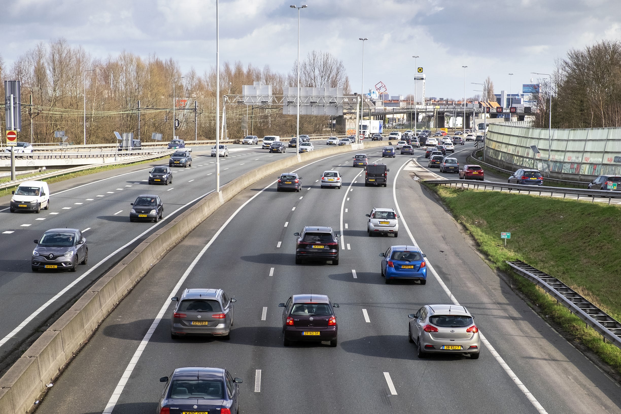 'ANWB waarschuwt voor permanent verkeersinfarct door onbetrouwbaar ov'