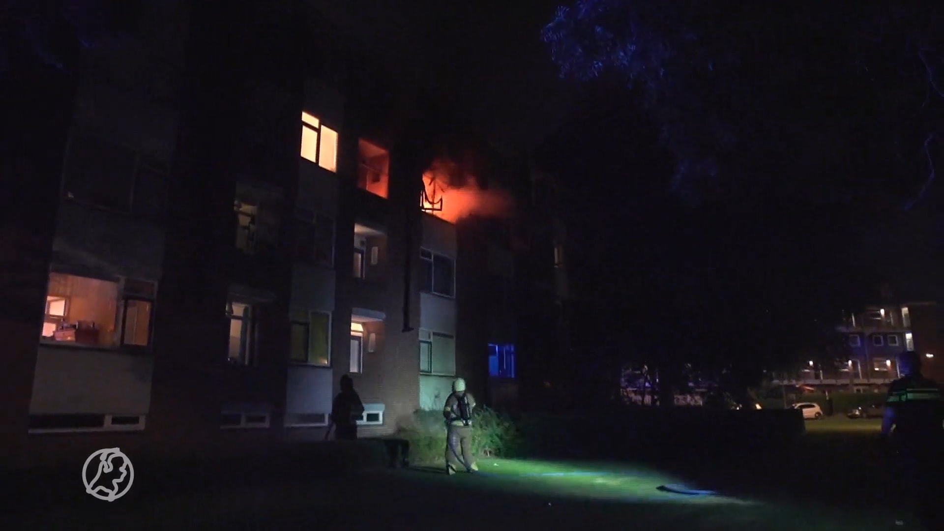 Appartementencomplex Deventer ontruimd wegens brand, kat gered