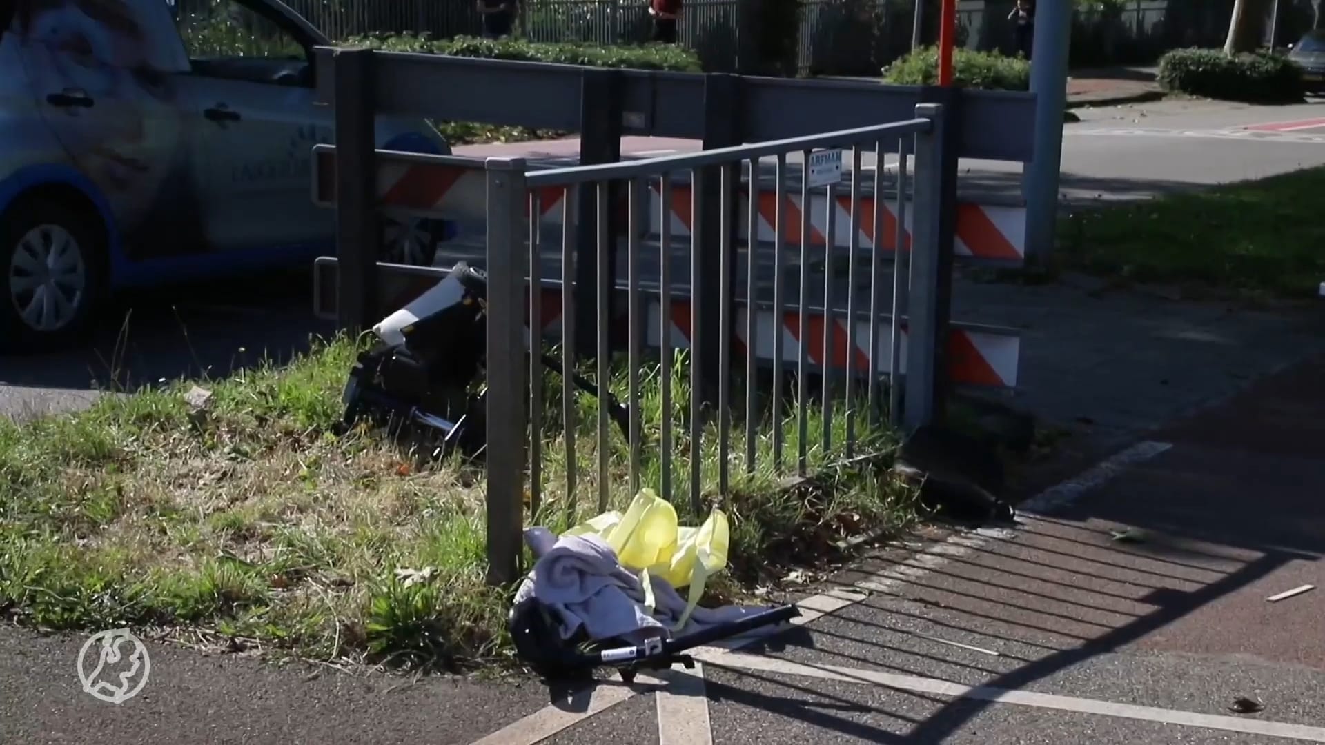 Scootmobieler (65) aangereden door passagierstrein in Tiel