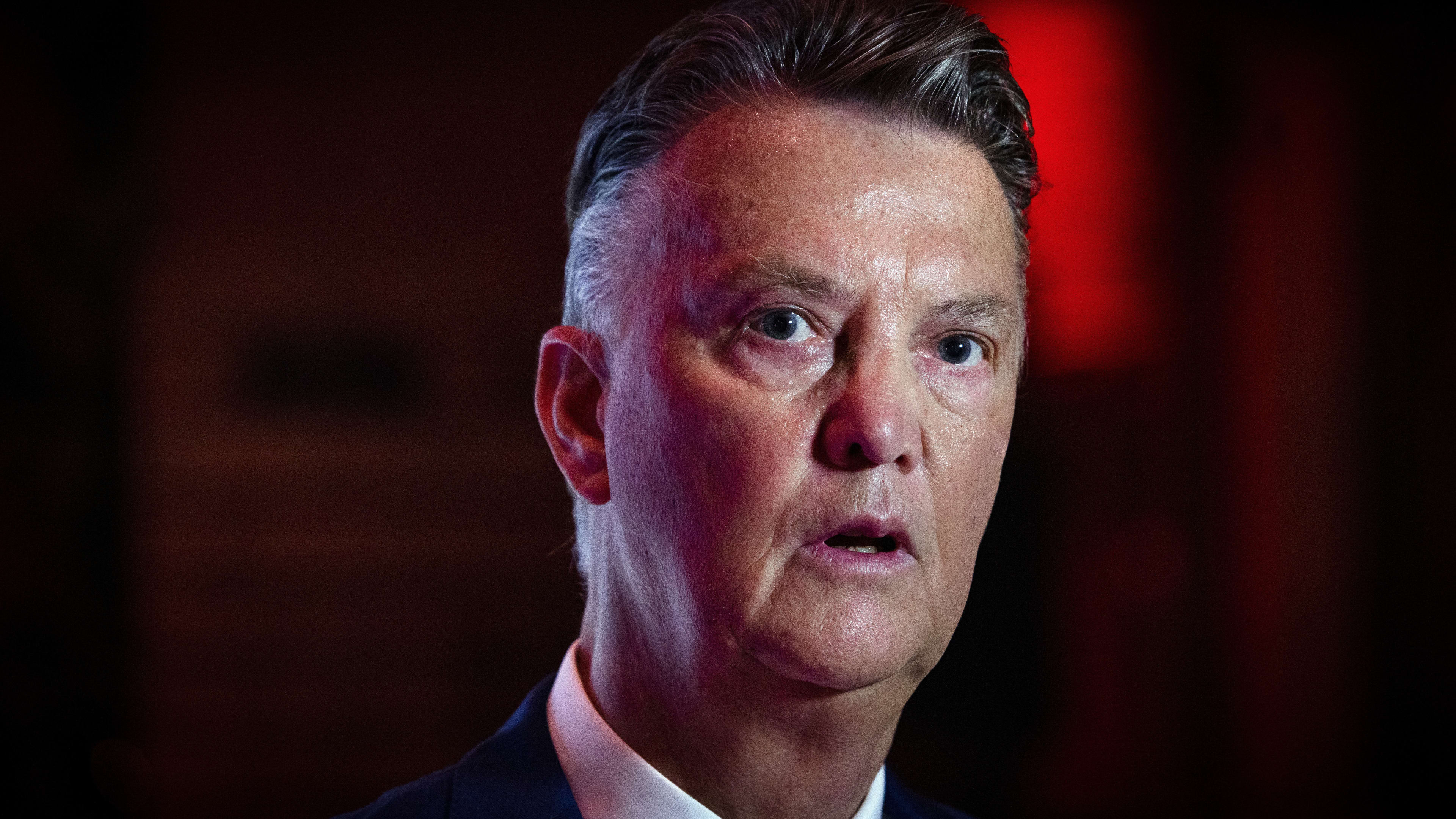 Louis van Gaal keert terug bij Ajax als adviseur raad van commissarissen