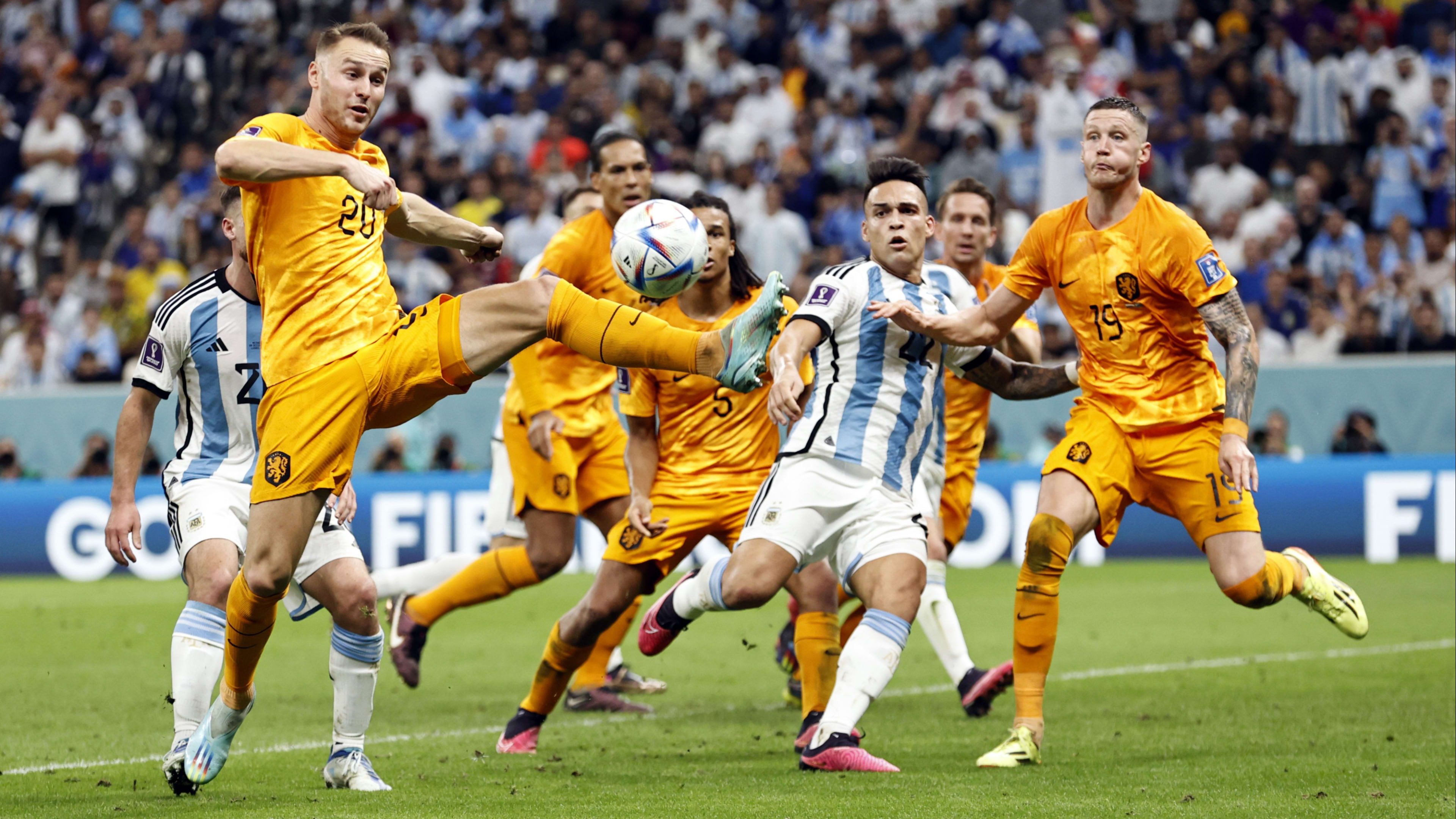 Ruim 5,6 miljoen kijkers zien Nederland alsnog ten onder gaan tegen Argentinië