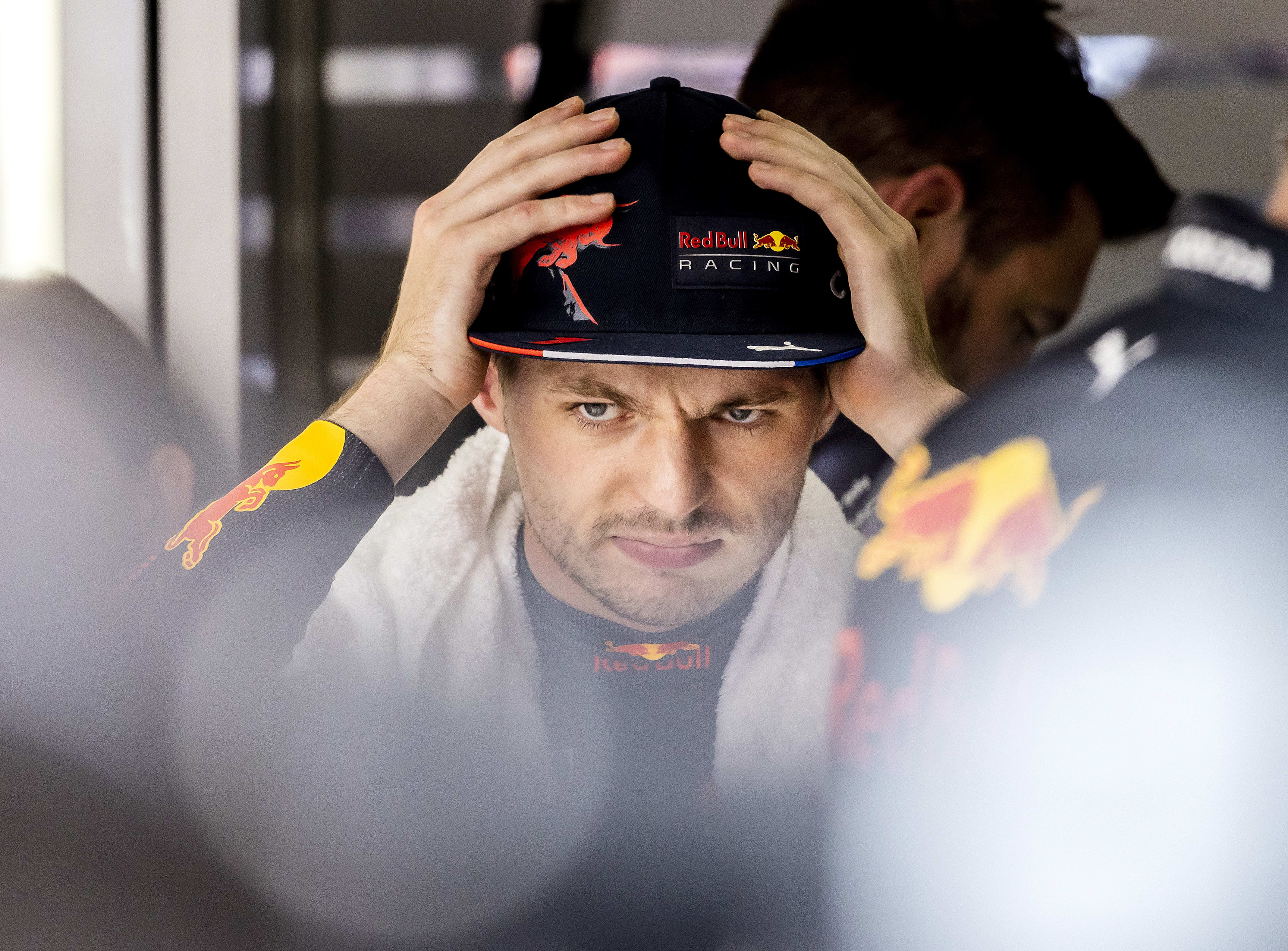 Verstappen niet van plan om toon te matigen na kritiek: 'Ik zeg wat ik wil zeggen'