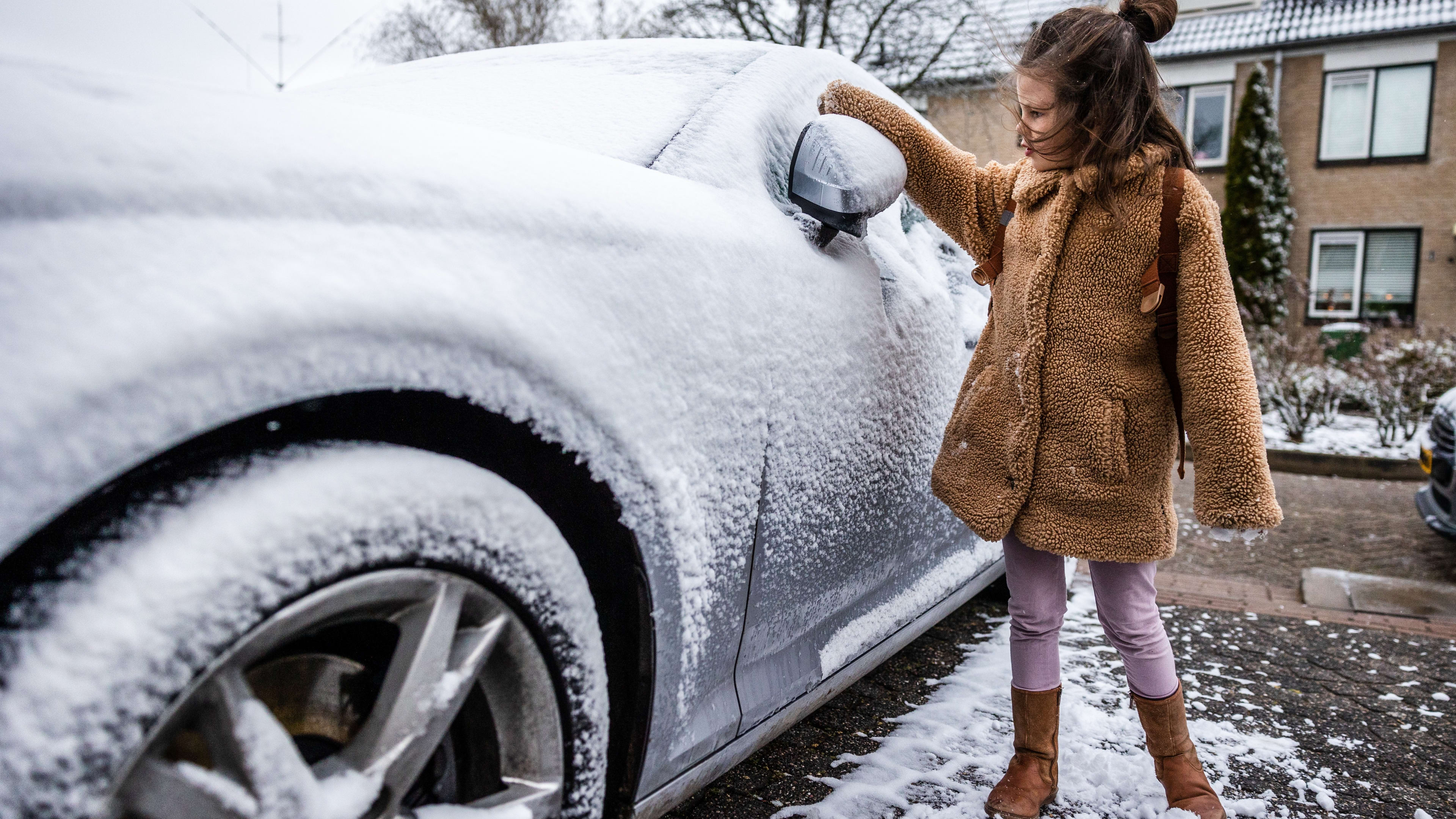 Nachtvorst op komst: maak jouw auto winterklaar met deze doe-het-zelf-tips