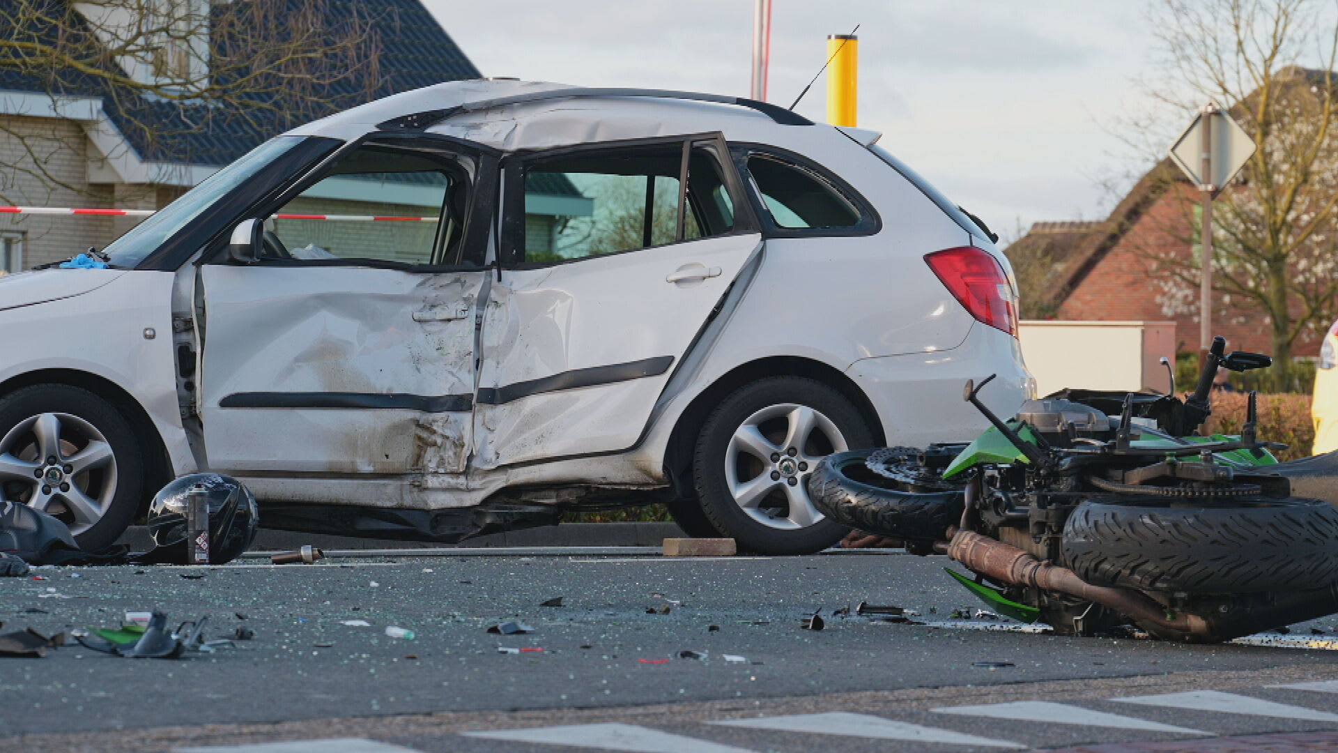 Motorrijder (29) overleden na heftig verkeersongeval in Rijsbergen