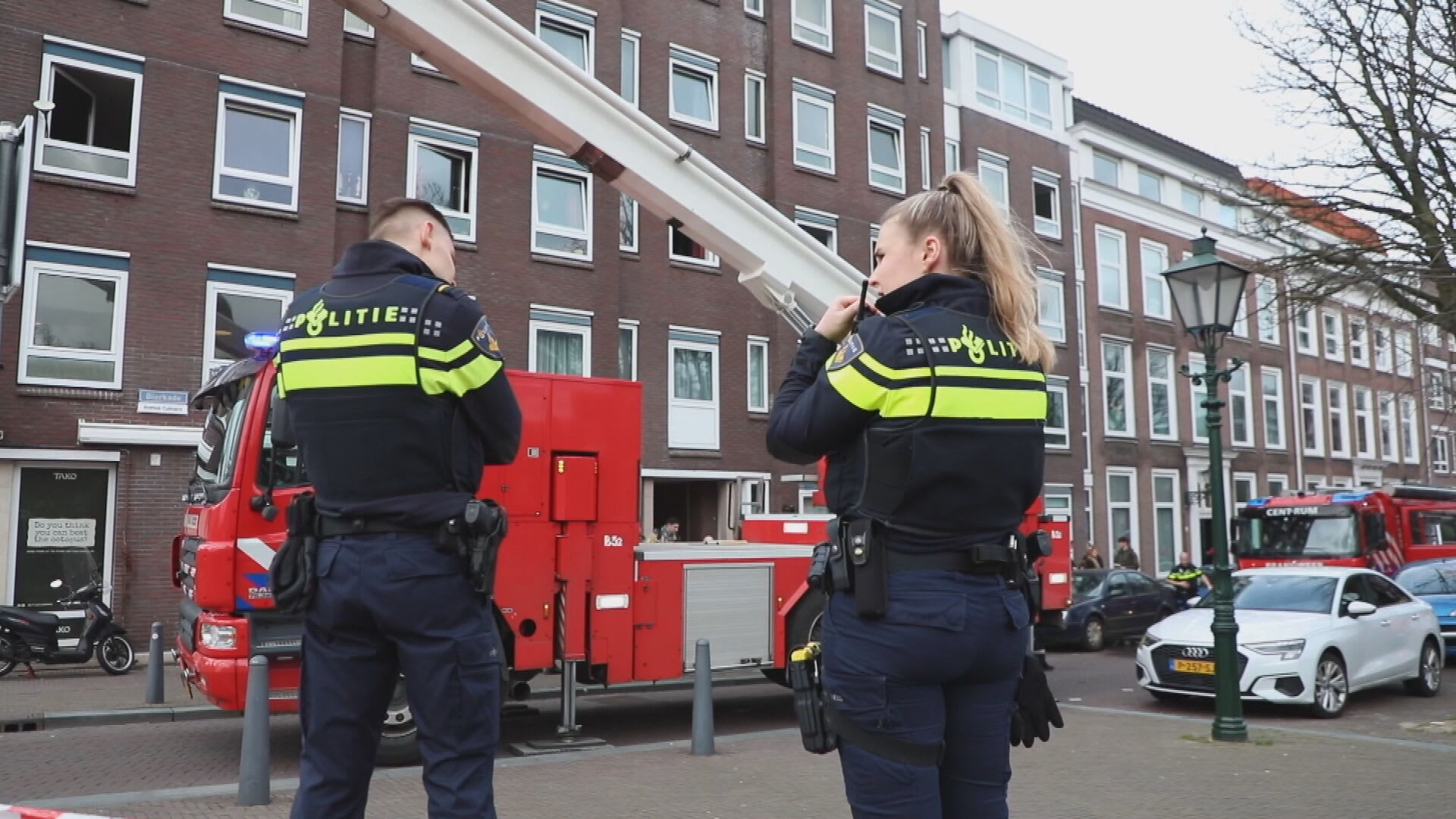 Meerdere gewonden bij brand in portiekwoning Den Haag