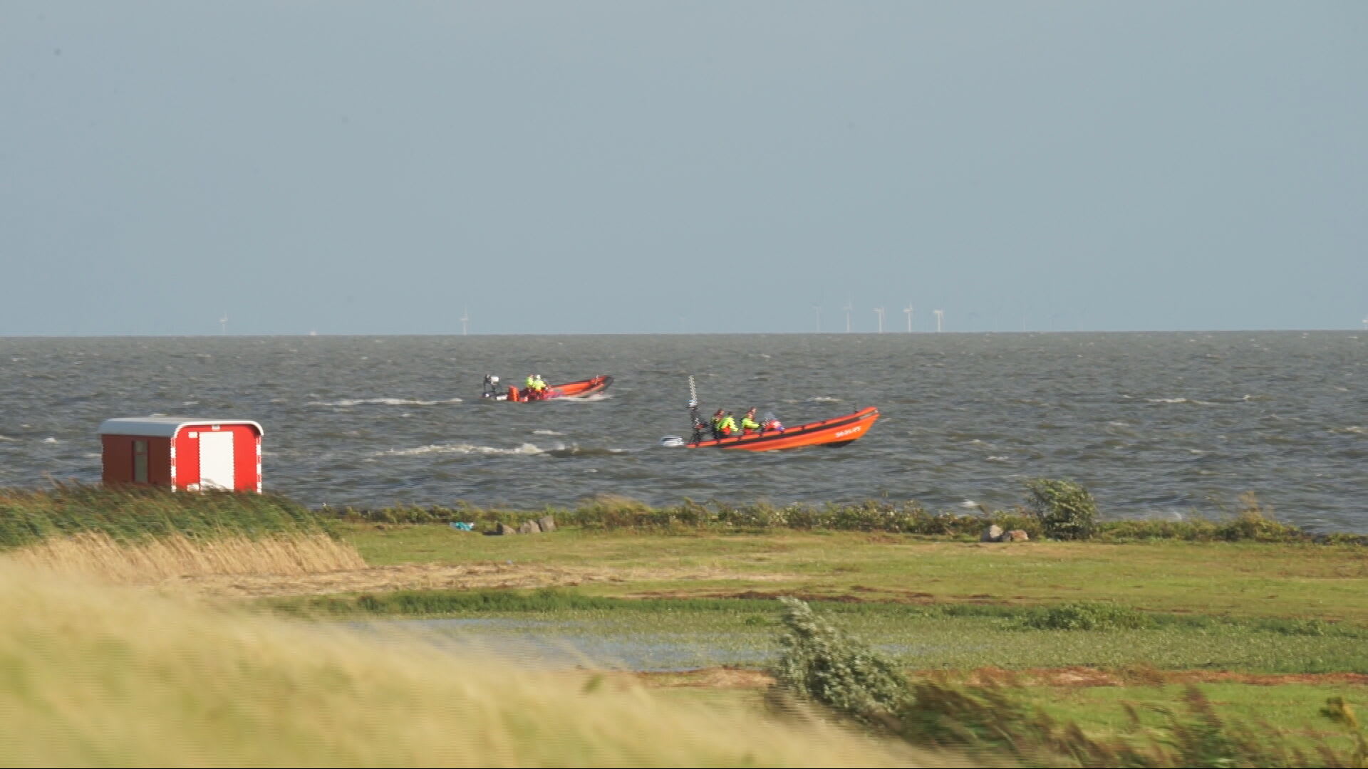 Zoekactie naar drenkelingen Markermeer, één persoon nog vermist 