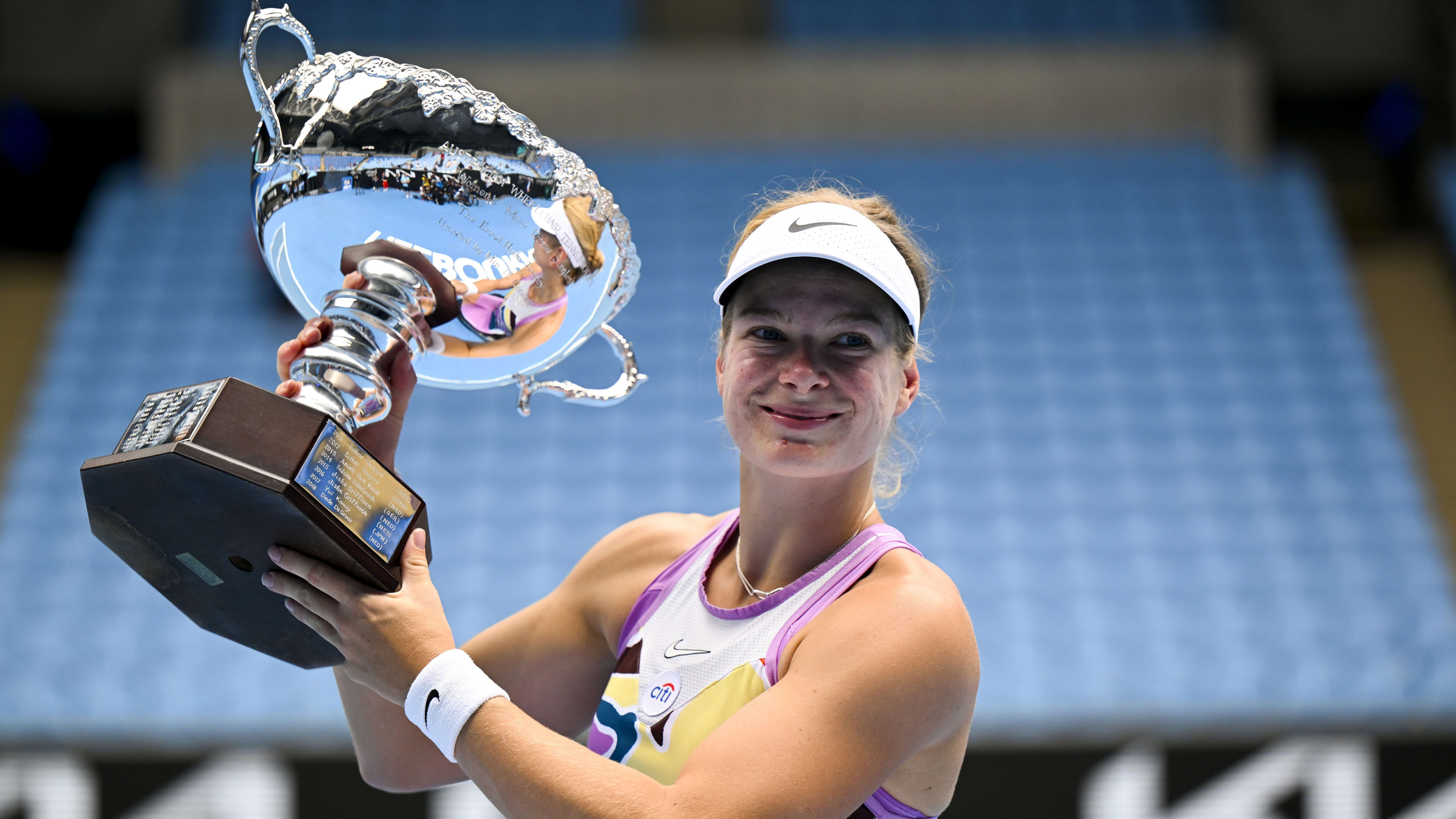 Nederlandse rolstoeltennissers De Groot en Schröder winnen opnieuw Australian Open