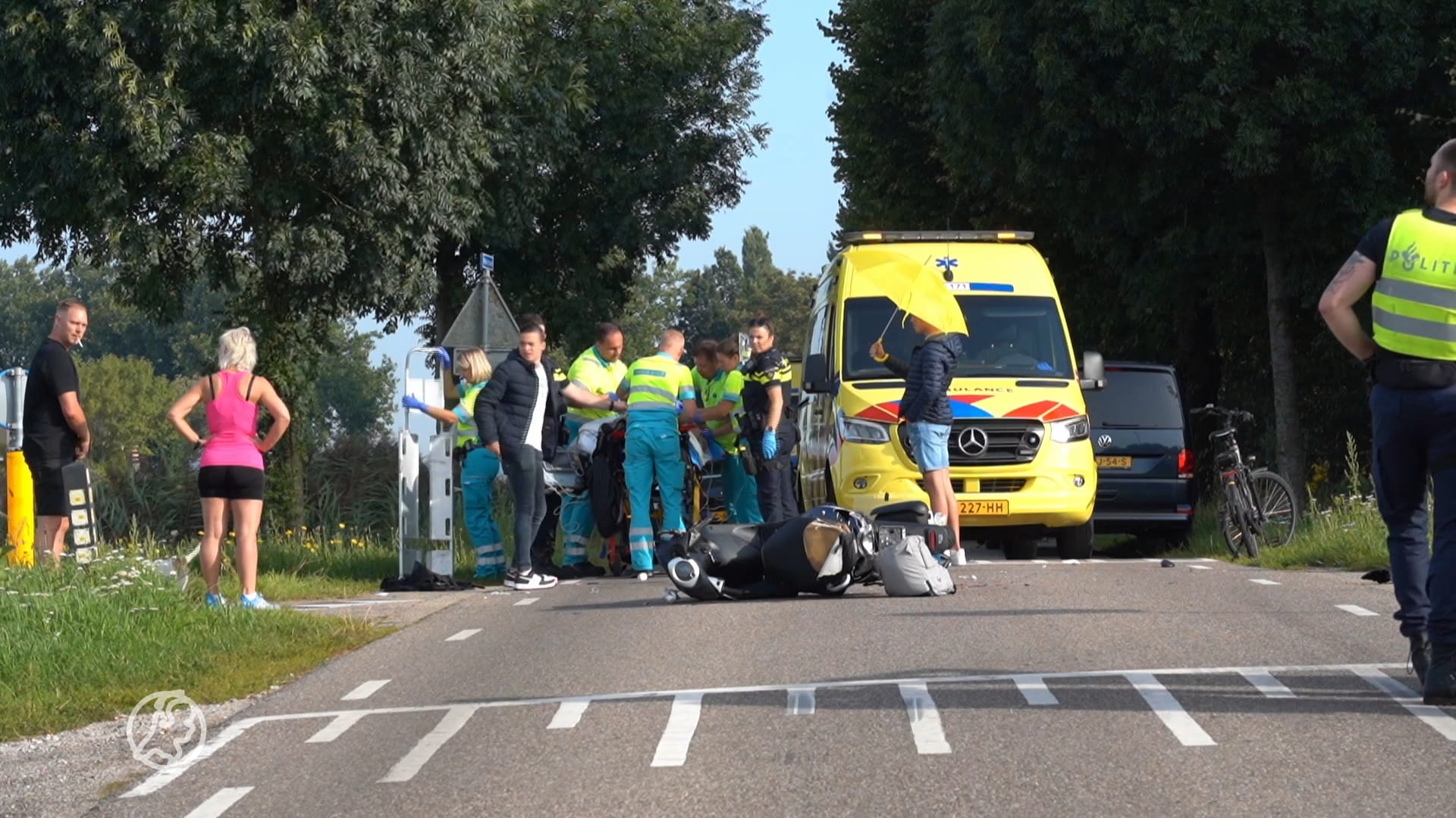 Geschepte scooterrijder (40) in Raamsdonk overleden aan verwondingen