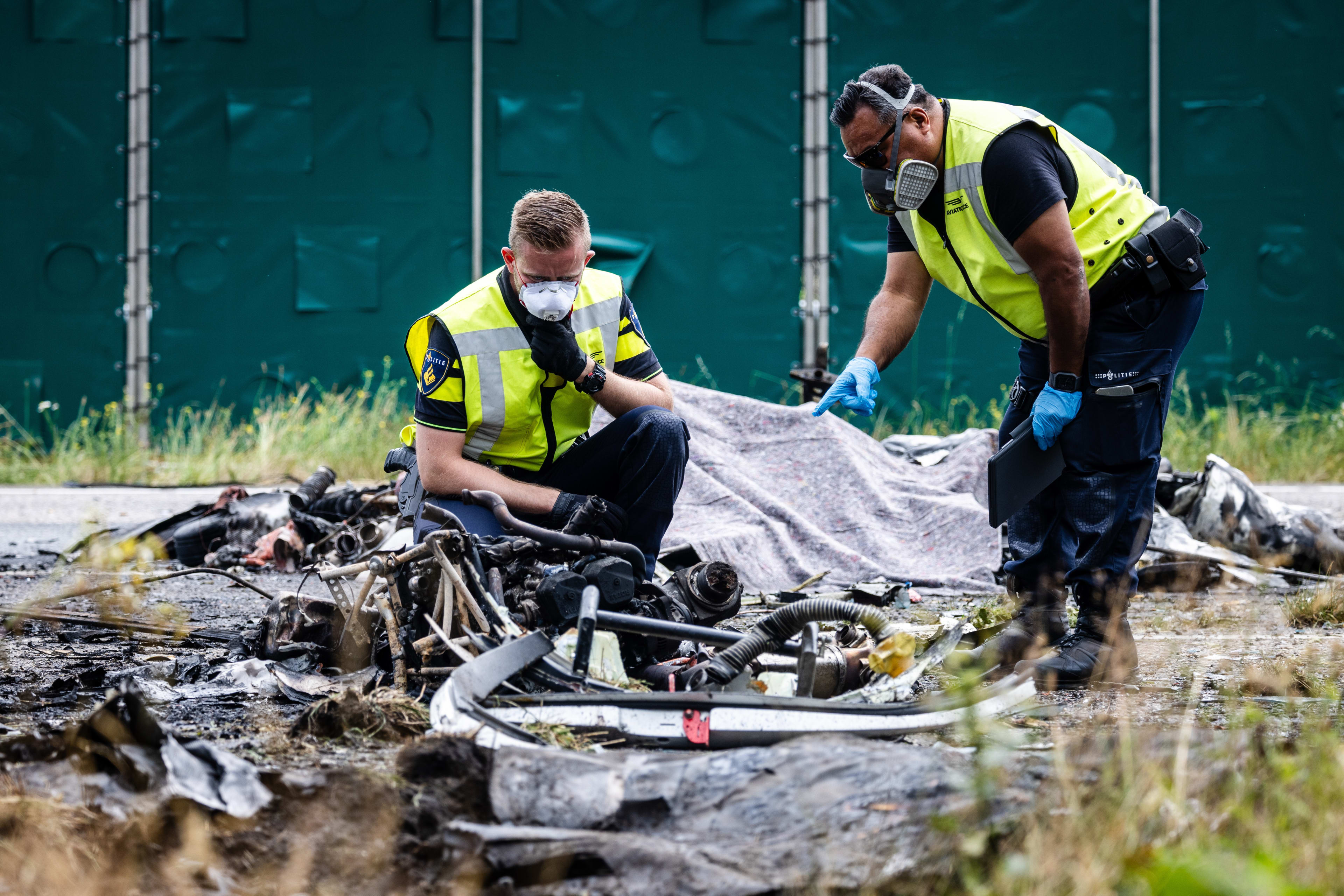 A58 weer helemaal open na neerstorten vliegtuigje