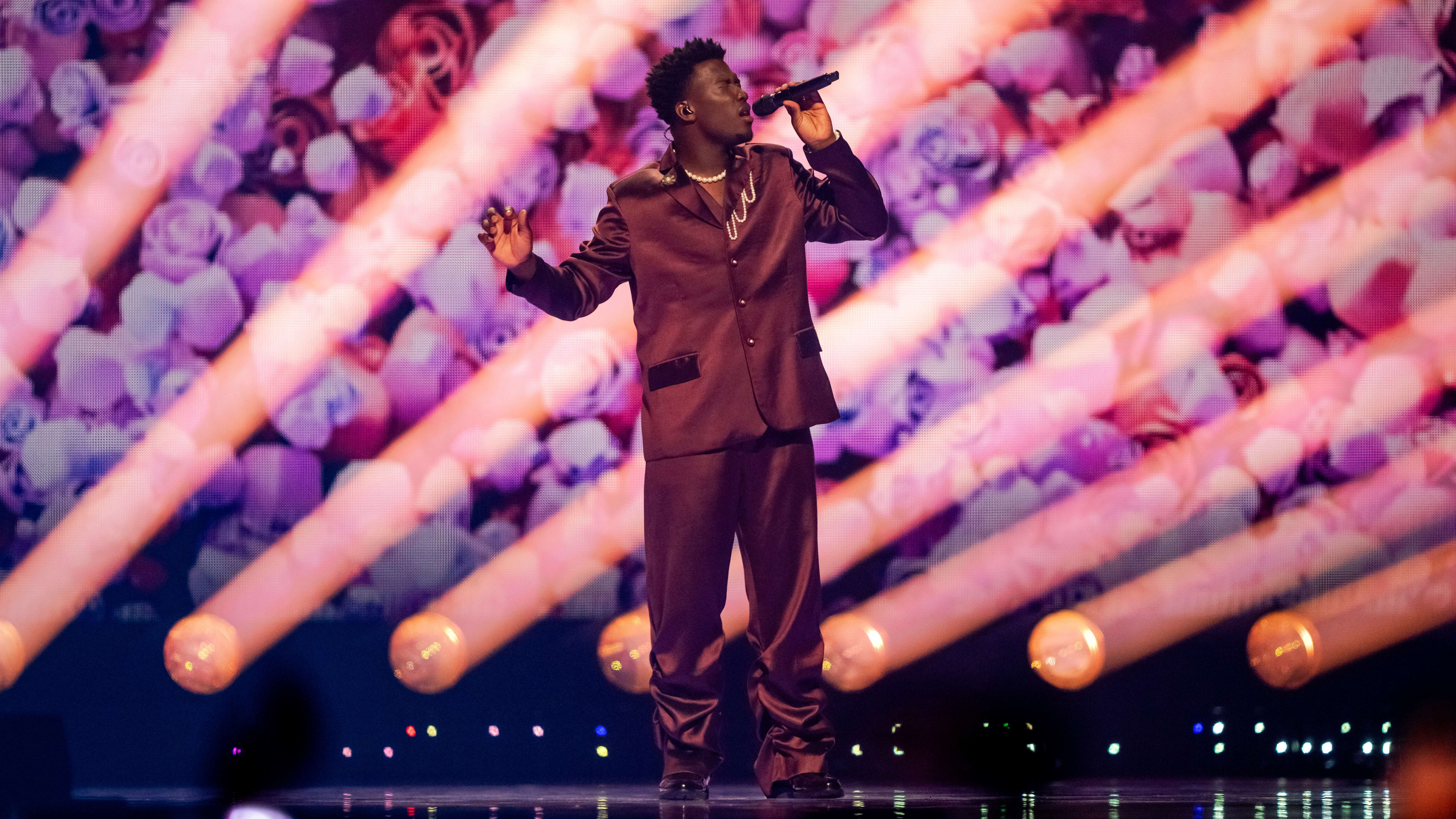 Kans voor Claude, hysterische acts en topconcurrenten: dit móét je weten over de finale
