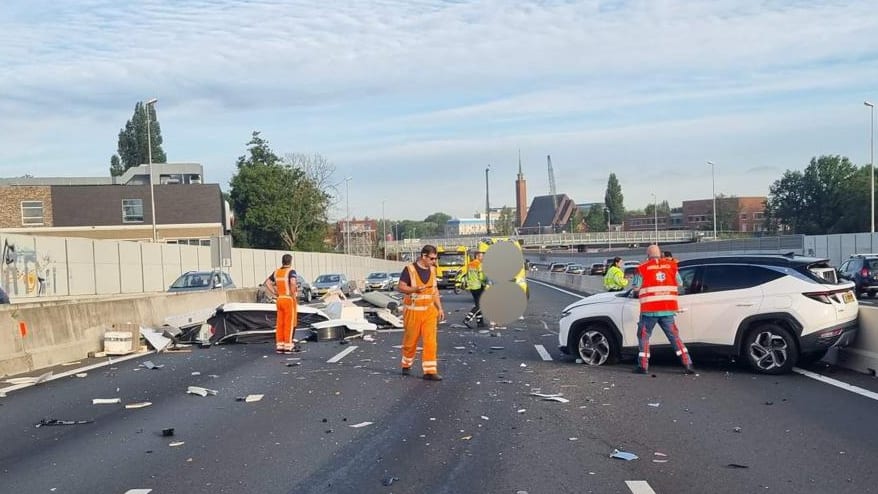 Automobilisten massaal beboet voor filmen ravage crash op A9