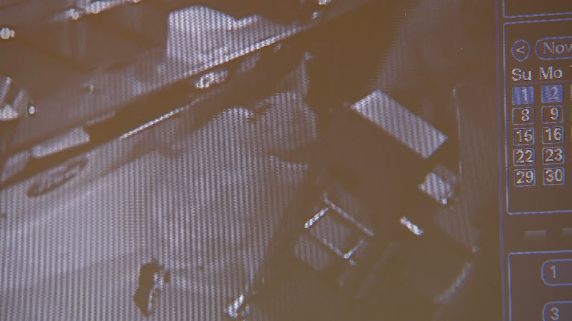 Donatiepot voor zieke Roos gestolen bij inbraak oliebollenkraam: 'Het is al zo moeilijk om geld bij elkaar te zamelen'