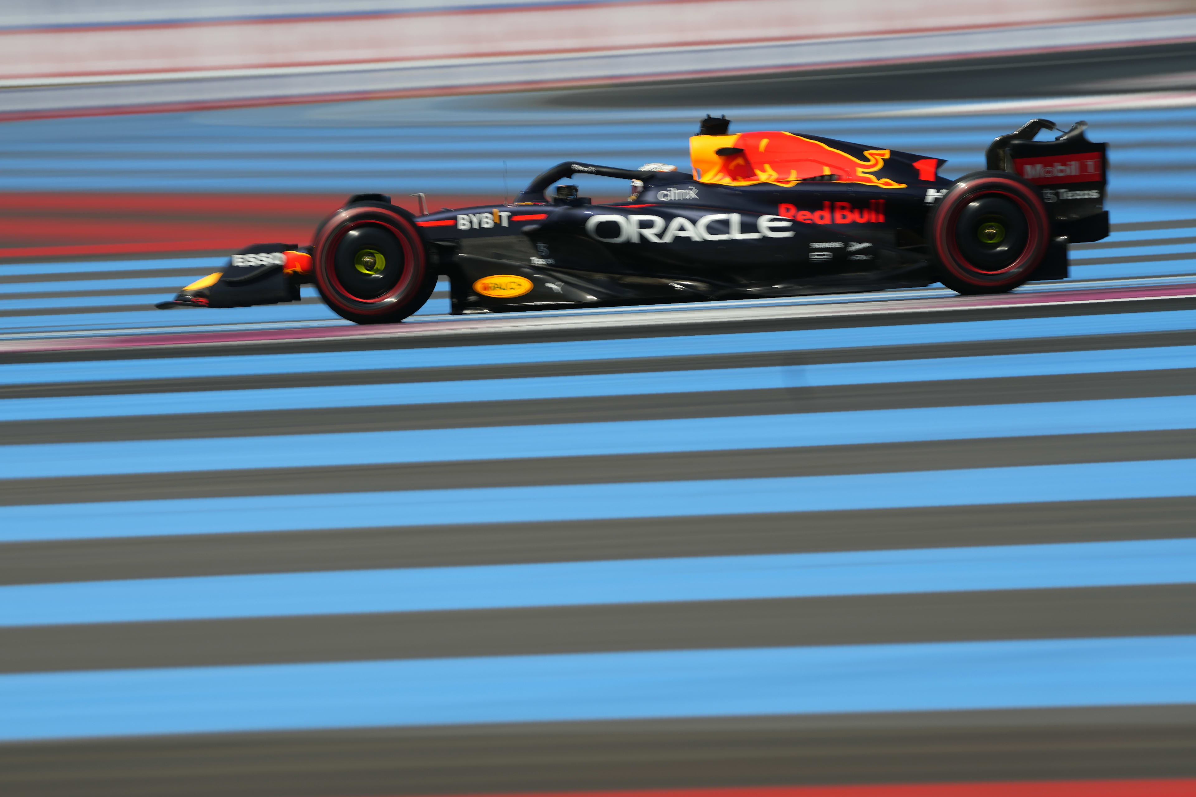 Verstappen grijpt naast pole position tijdens kwalificatie GP Frankrijk
