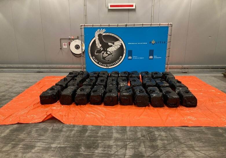 Douane onderschept forse ladingen cocaïne in Rotterdamse haven