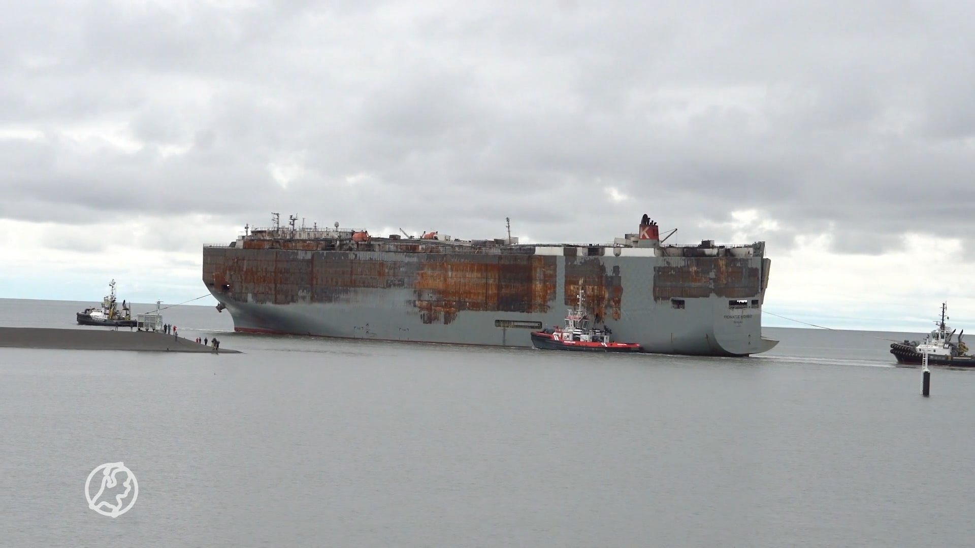 Vrachtschip Fremantle Highway vertrokken uit Eemshaven