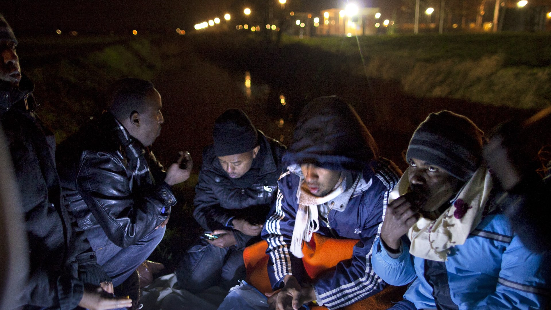 VluchtelingenWerk bereidt kort geding voor tegen overheid om opvangcrisis