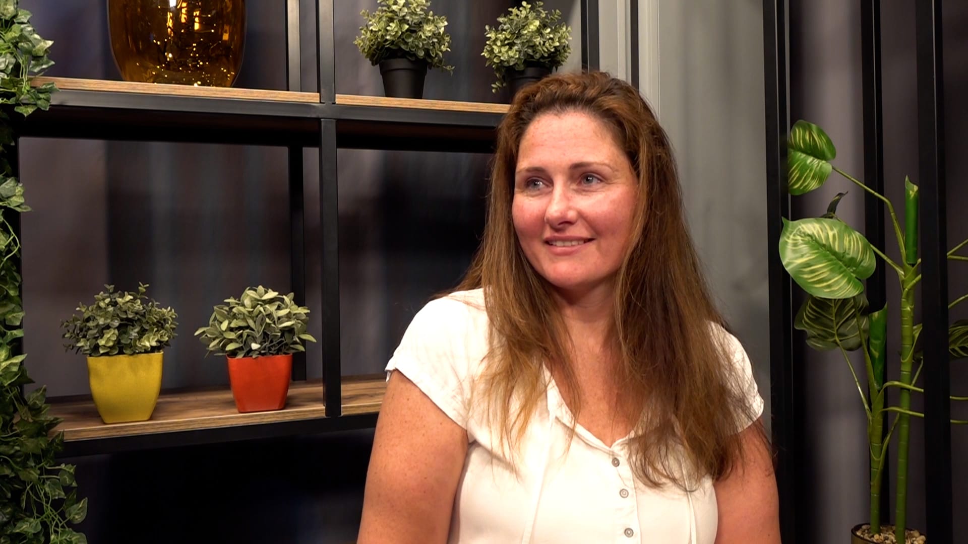 Lynette wist uit armoede te komen en helpt nu zelf arme gezinnen