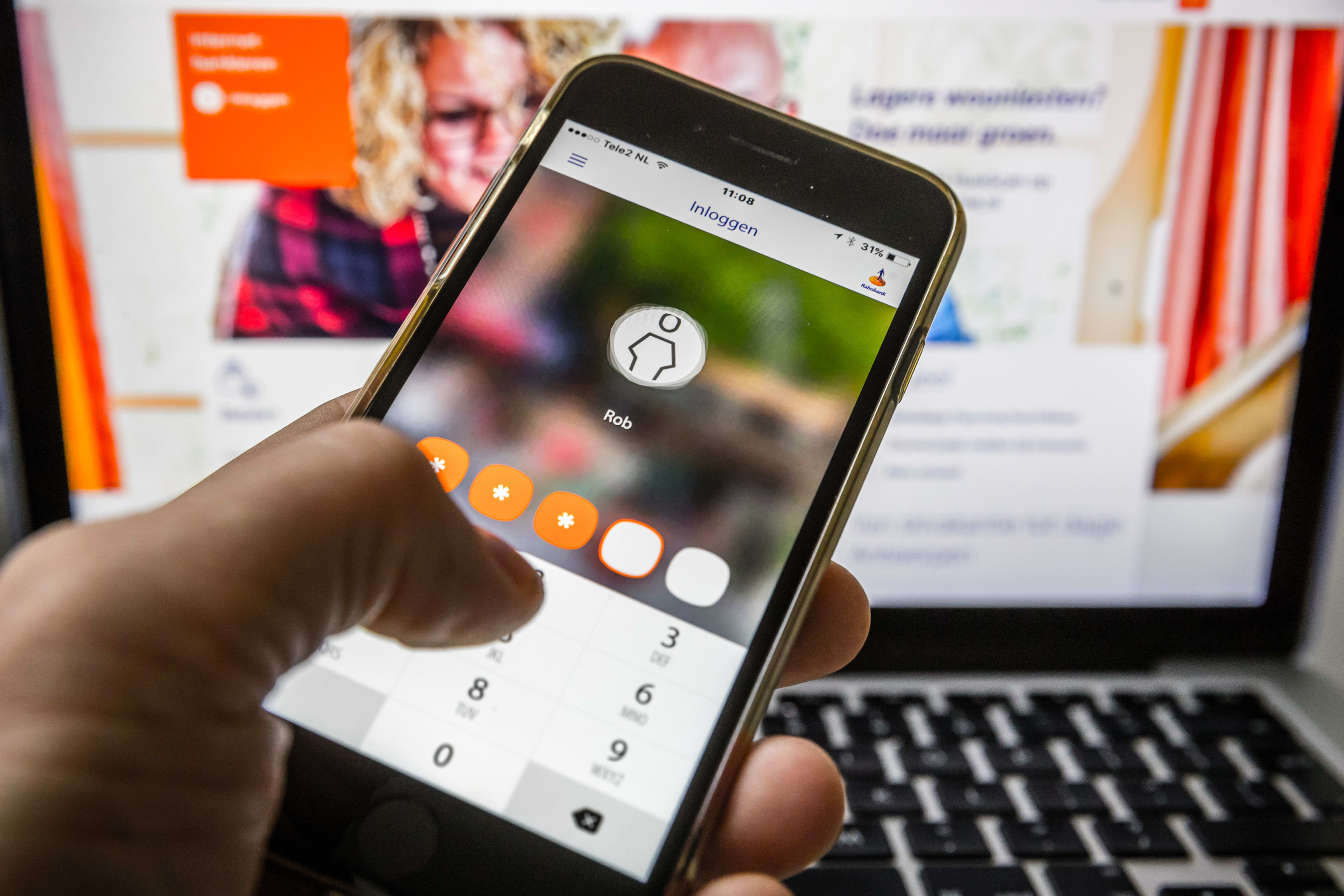 Nederlanders laks met toegangscode bank-app: fraude ligt op de loer