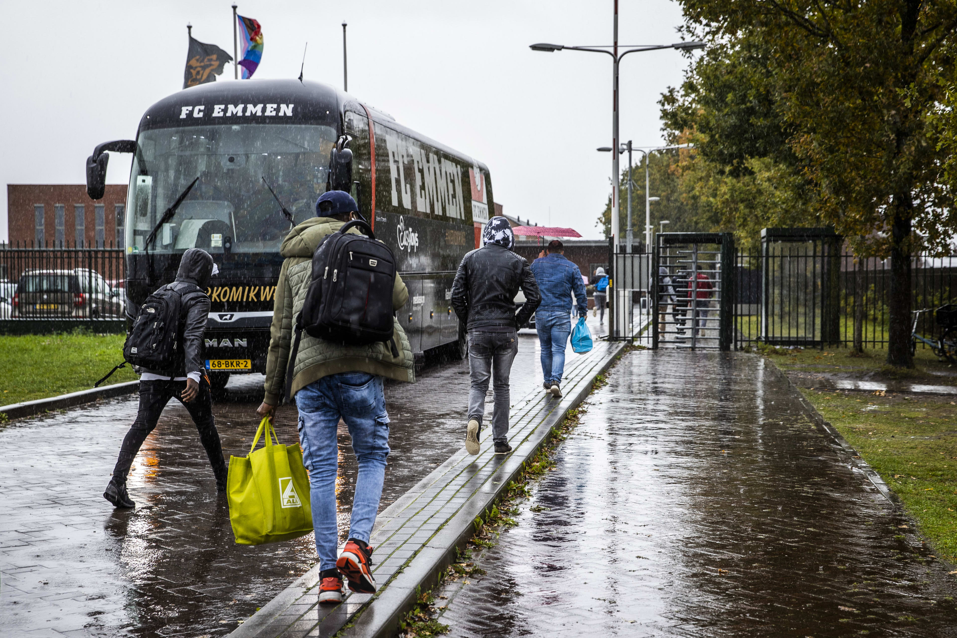 Vorig jaar werden 20 asielzoekers de deur gewezen om ernstige misdaden