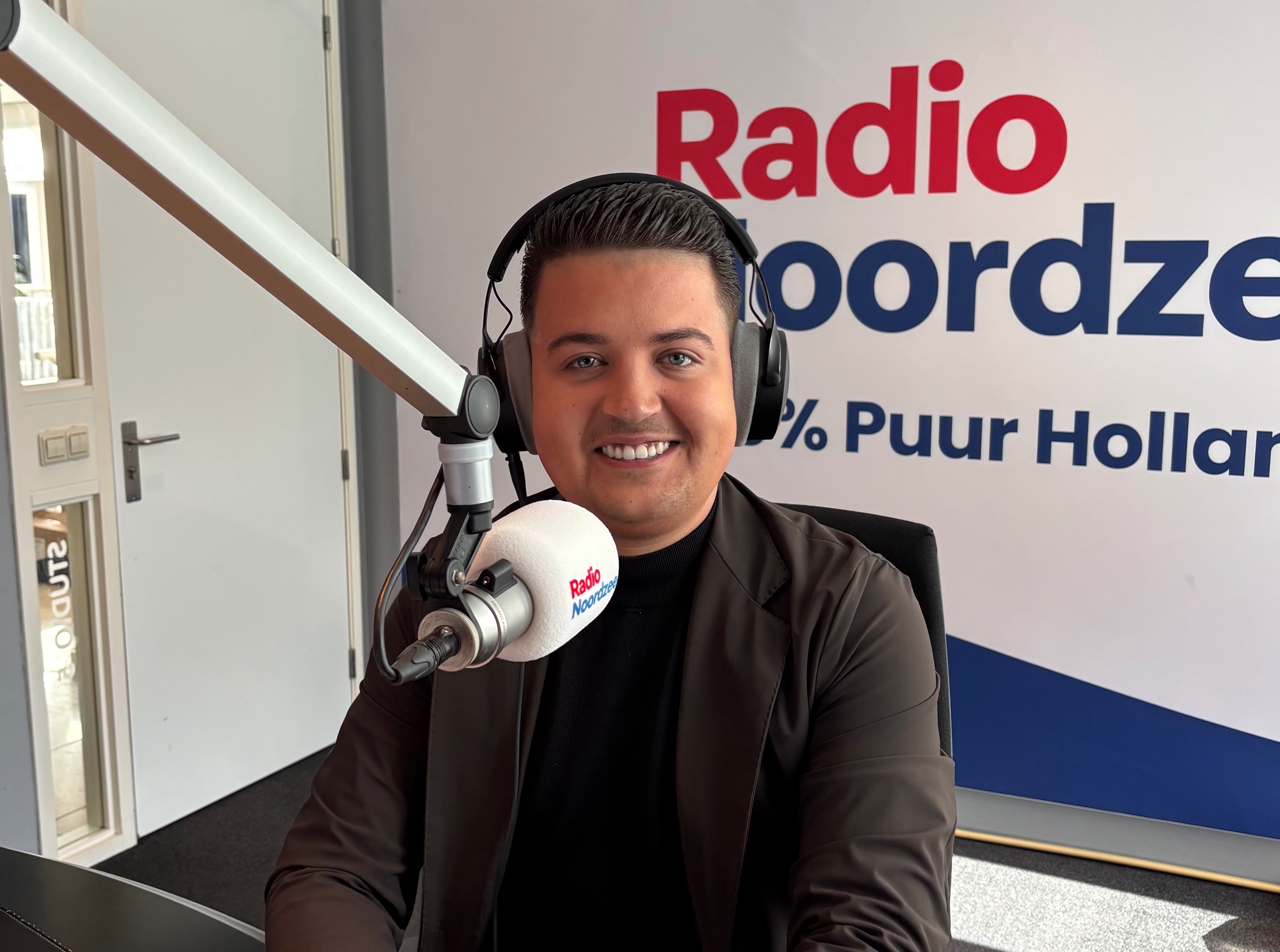 Marco Schuitmaker presenteert deze week 'De Radio Noordzee Lunch met...'