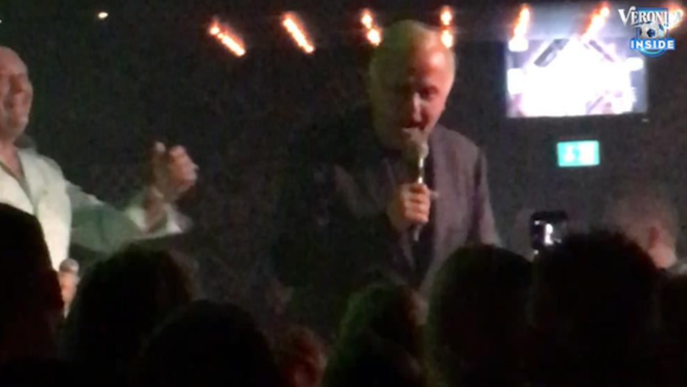 GESPOT: Harry Mens in de club!