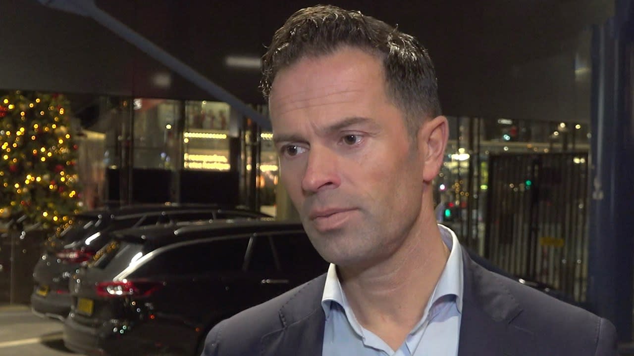 Bas Nijhuis: 'PSV moet naar zichzelf kijken, niet naar de scheidsrechter'