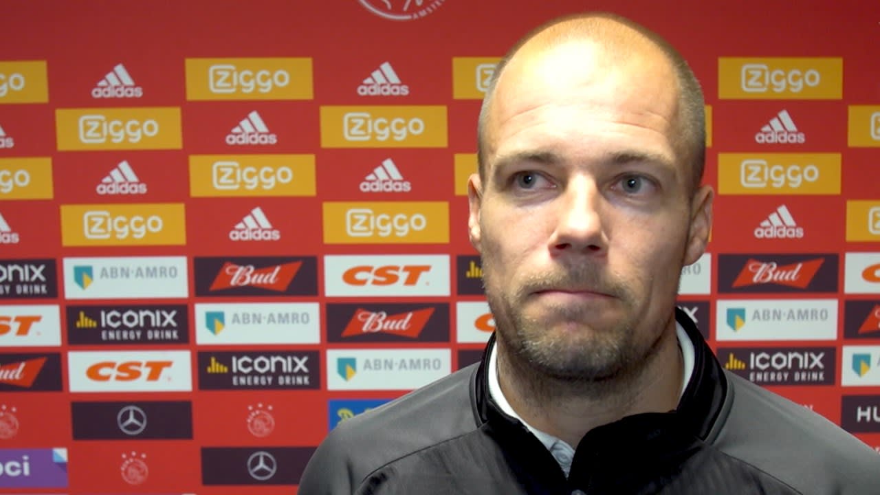 Buijs over tweede gele kaart Warmerdam: 'Lachwekkend'