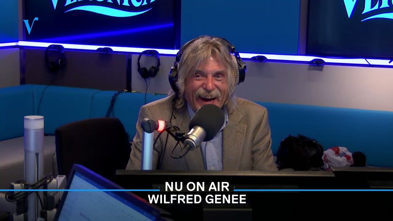 Johan fileert mop: 'Dit was waarschijnlijk de laatste bijdrage van Henny hè?'