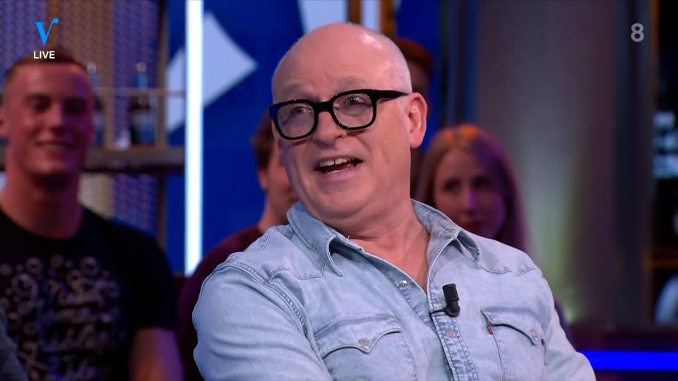 'Hij heeft haar direct in d'r reet geneukt!'