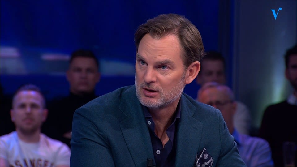 De Boer ziet Bergwijn wel bij Manchester United spelen