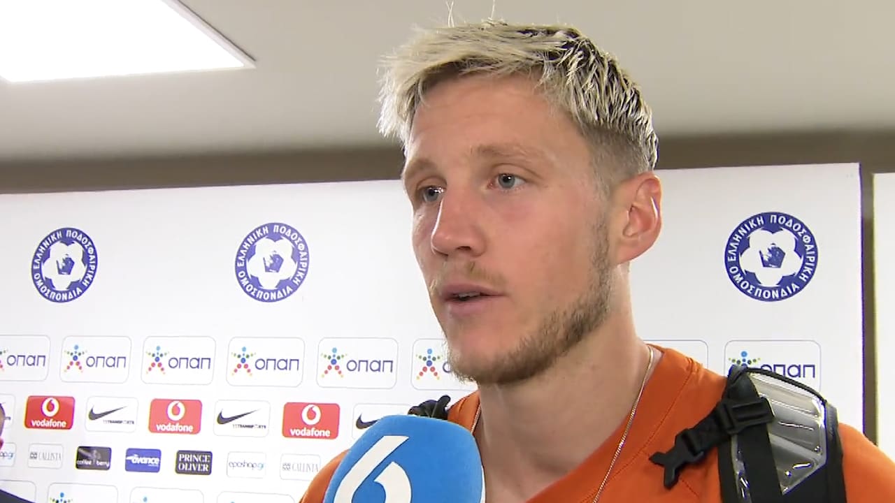 Weghorst over gemiste strafschop: ‘Sukkel, waarom wissel je nou van hoek?’