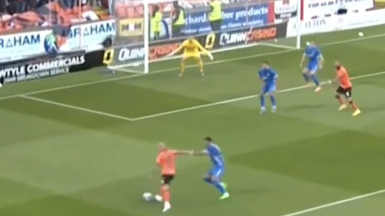 KANS: Verhulst brengt redding op schot van Sibbald