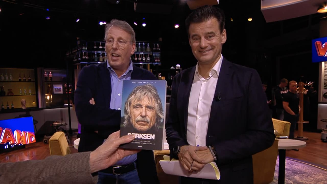In de Wandelgangen: Johan promoot ongegeneerd zijn boek 'Derksen'