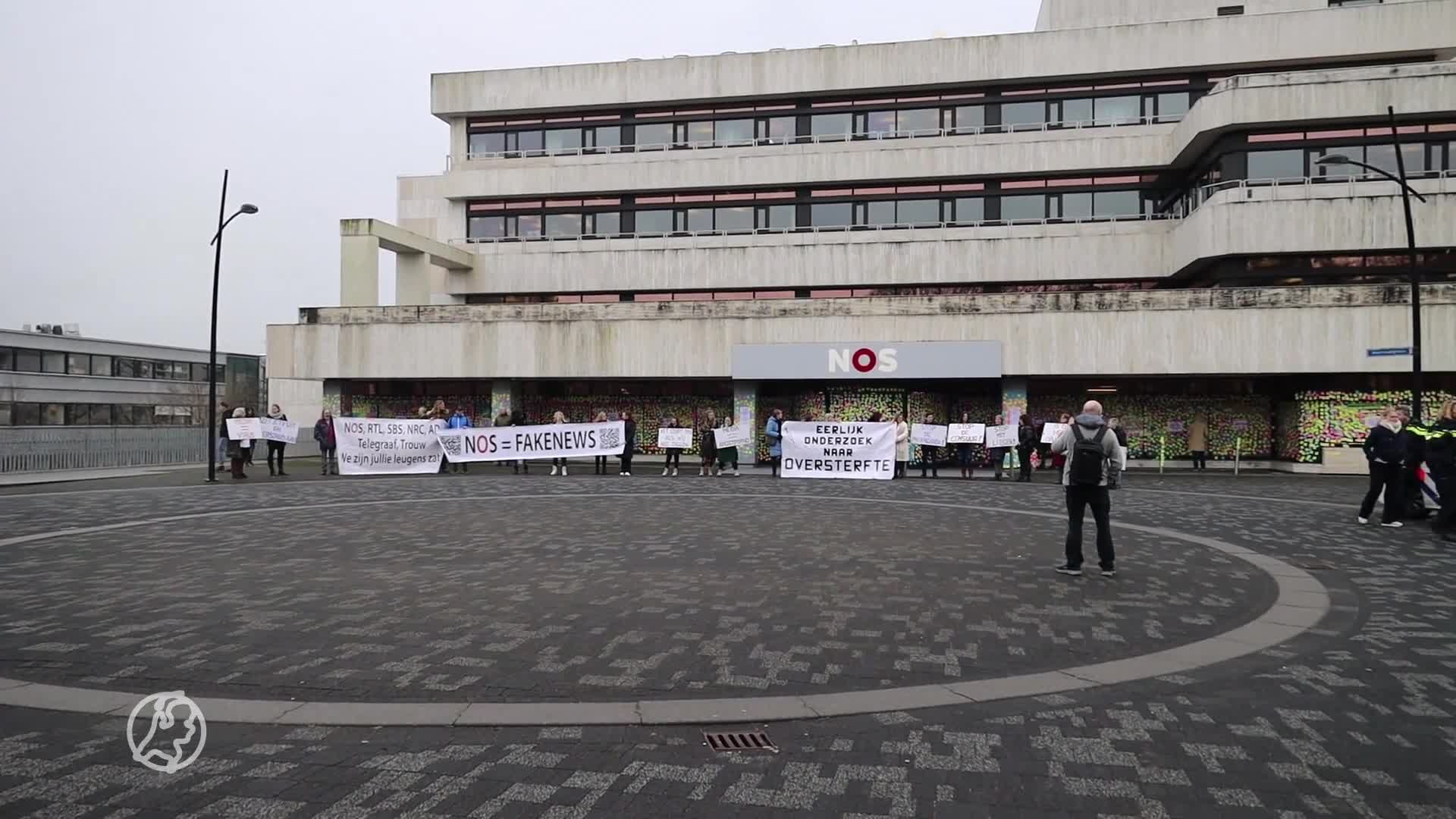 NOS-gebouw op Media Park beplakt met 14.445 Post-its