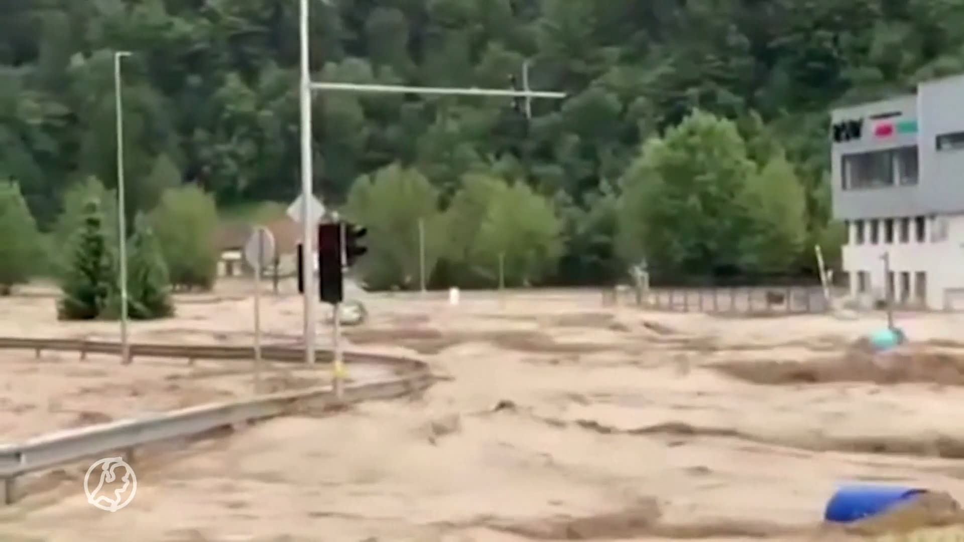 Twee Nederlanders omgekomen bij overstromingen in Slovenië